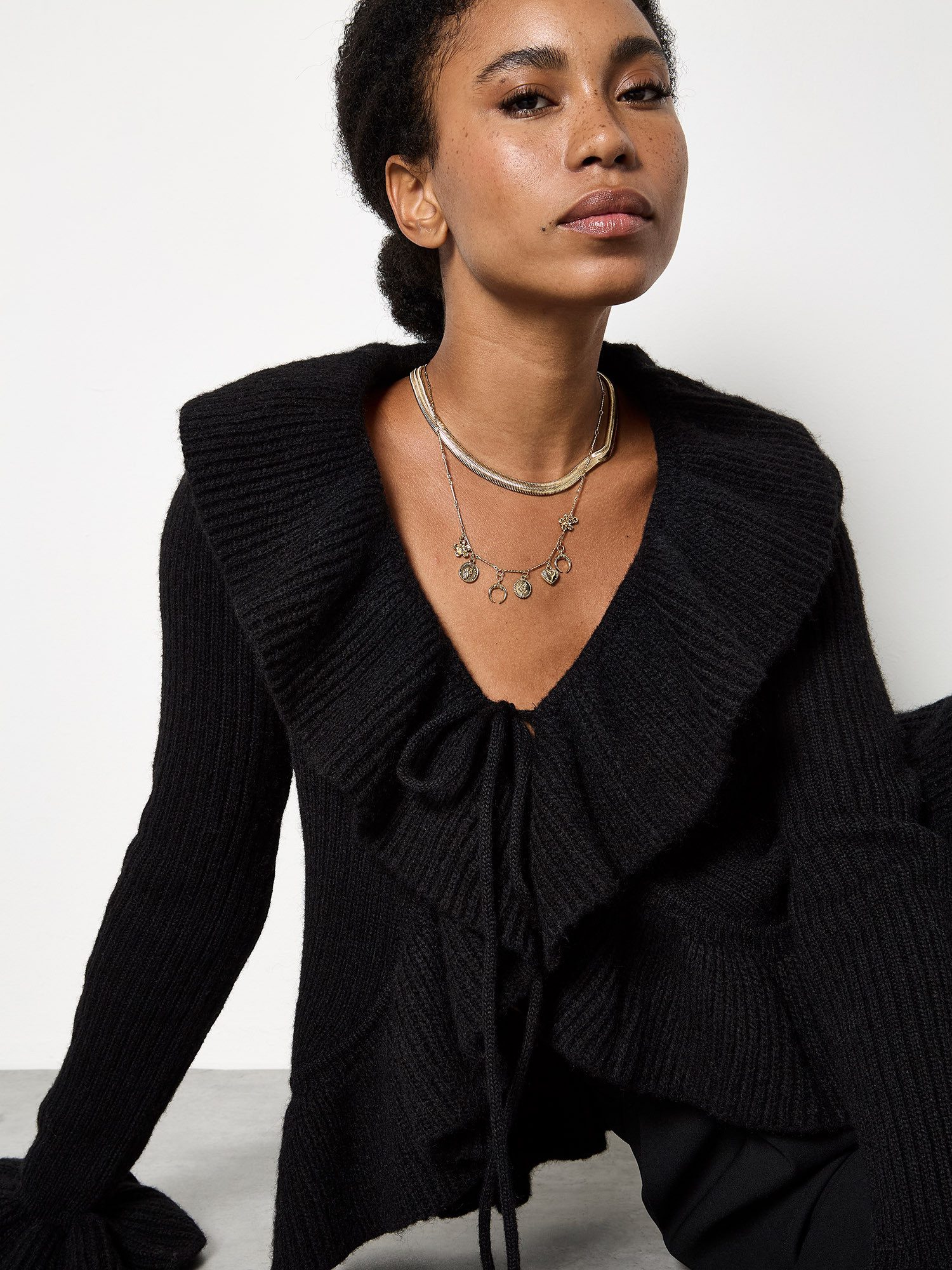 Apricot Cardigan Kurzer Cardigan mit Rüschen günstig online kaufen