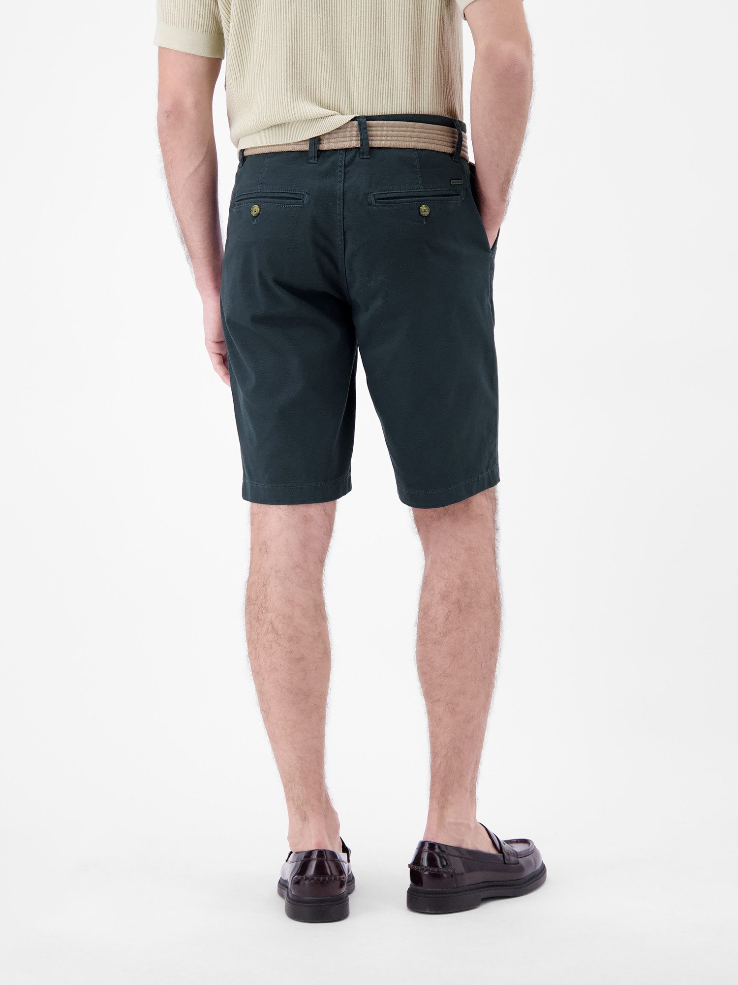 LERROS Chinoshorts Bequeme Chino-Bermuda mit Gürtel und Minimalprint Leichte Sommershorts aus 98% Baumwolle und 2% Elasthan, mit 4 Taschen