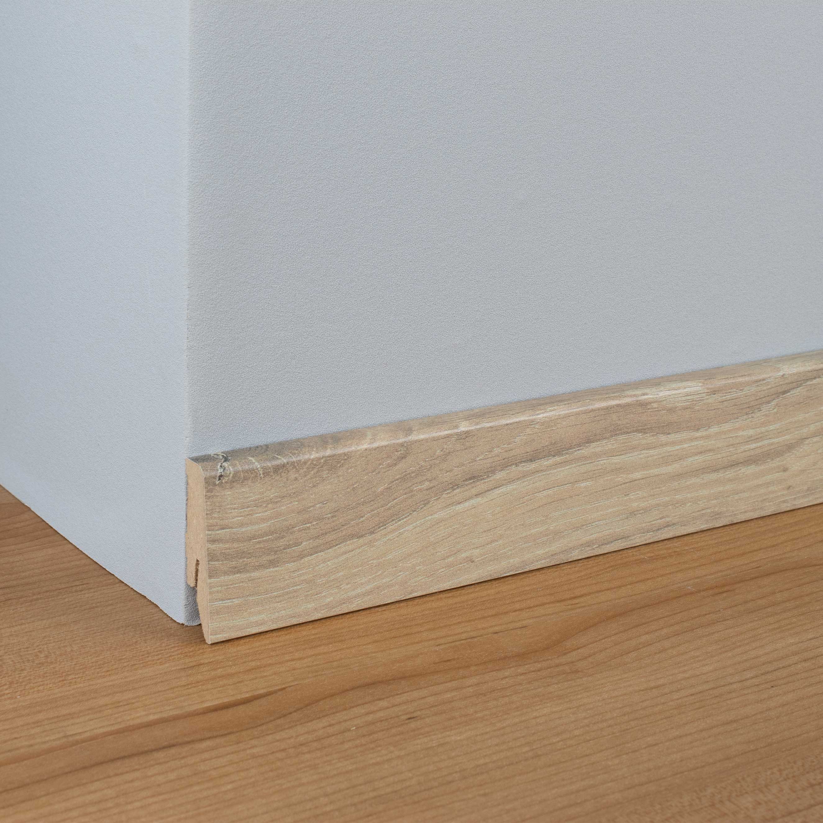 PROVISTON Sockelleiste 18 x 58 x 2400 mm Fußleiste MDF-Kern foliert Eiche by PROVISTON, 1-St.