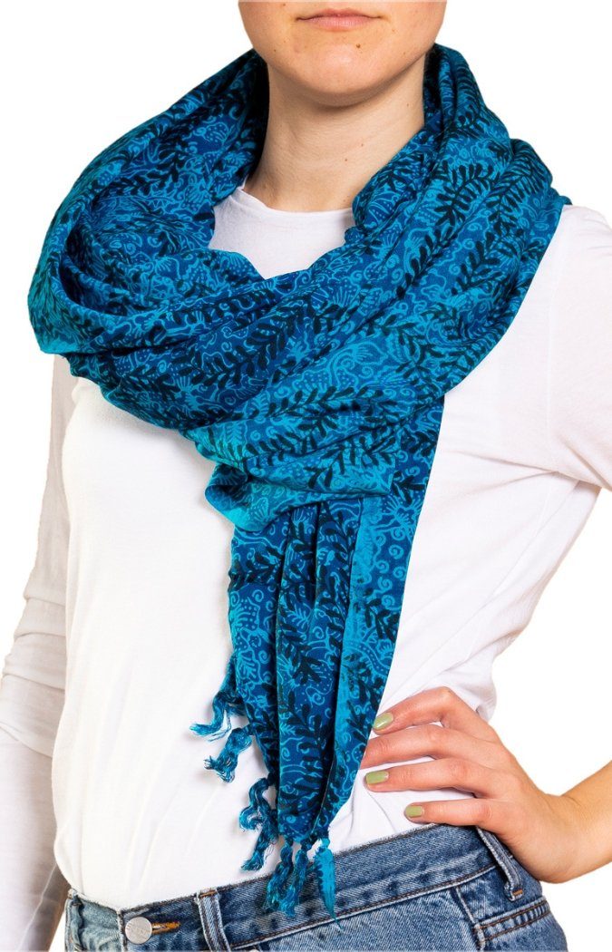 B108 blue tones