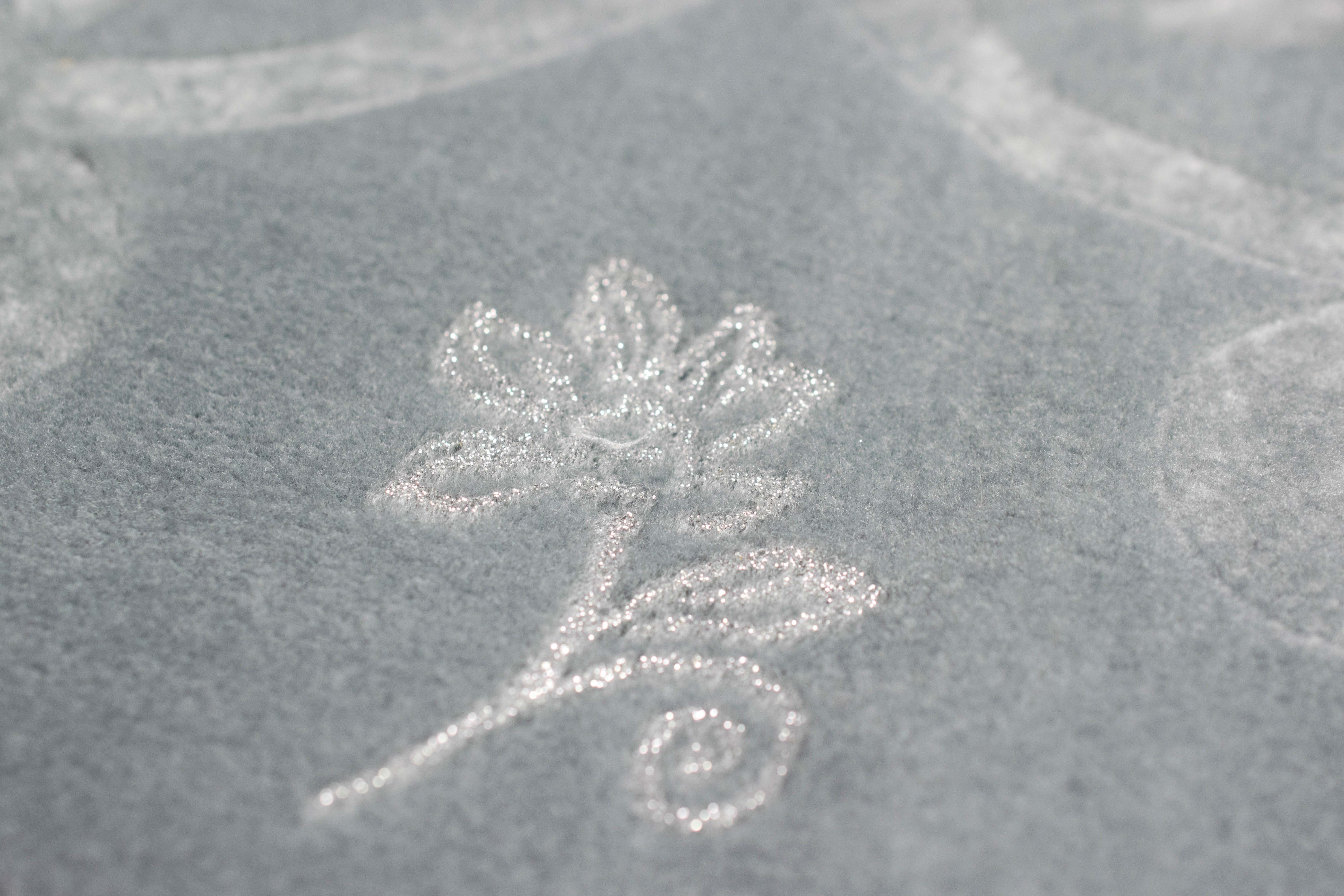 Teppich-Traum Decke Ornamenten grau Tagesdecke silber, in mit Bettüberwurf Tagesdecke