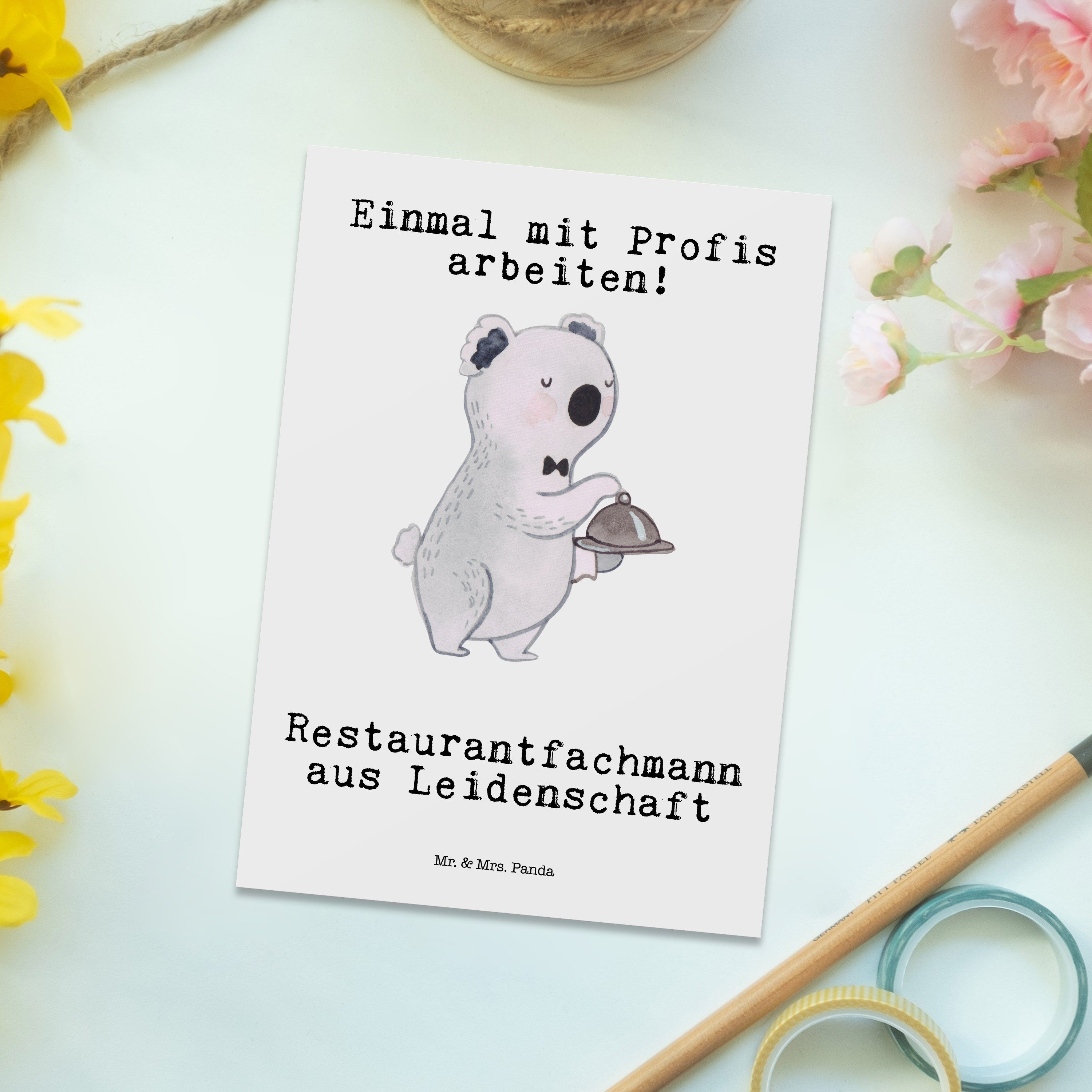 Mr. & Mrs. Panda Postkarte - Geschenk, Leidenschaft - Weiß Restaurantfachmann Gesch aus Kollege