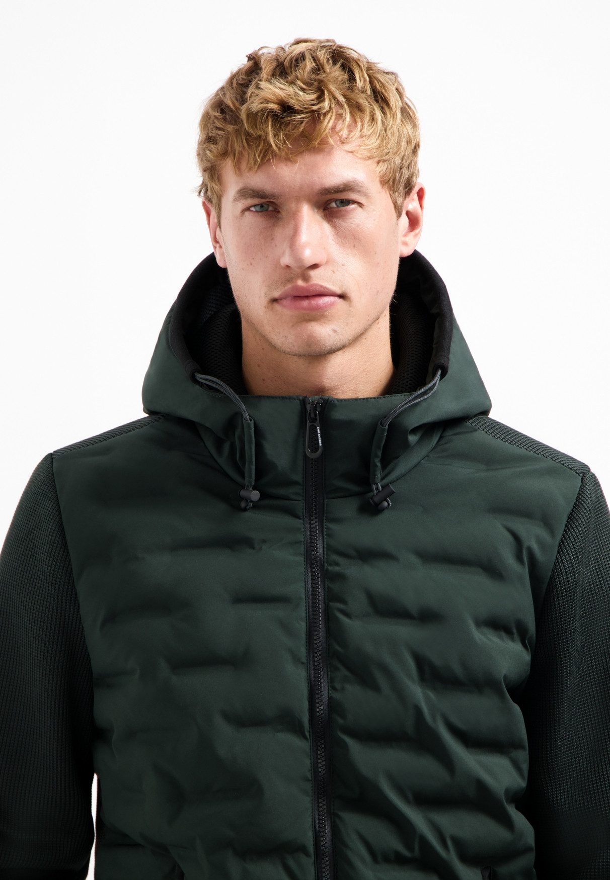 NO EXCESS Anorak Jacket Short Fit Sealed Hooded Knit