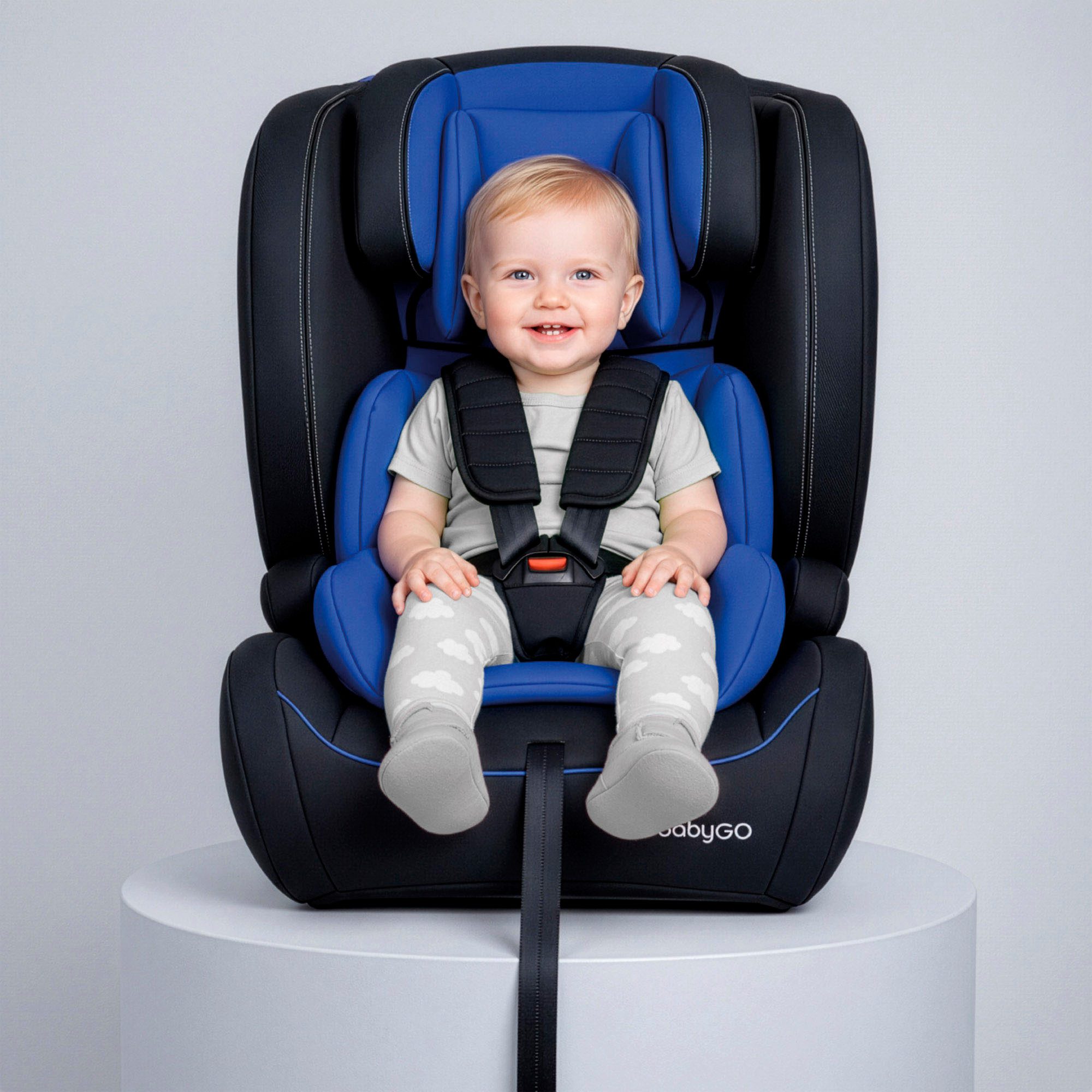 BabyGo Autokindersitz Freemove Isize, bis: 12 Jahren, ab: 76 cm, bis: 150 cm