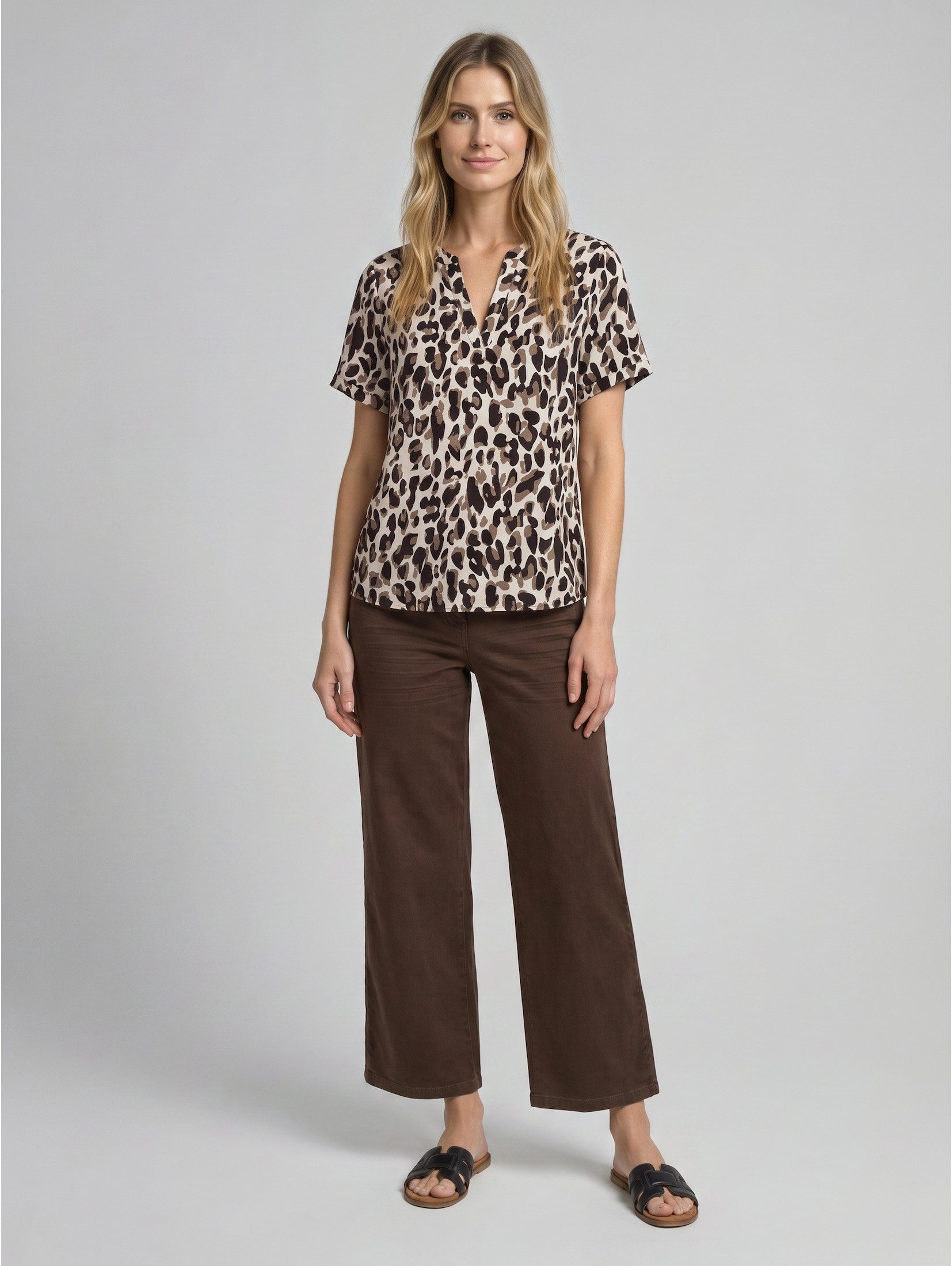 TOM TAILOR Kurzarmbluse Blusen & Shirts Loose Fit Bluse mit V-Ausschnitt – Bild 5 von 5