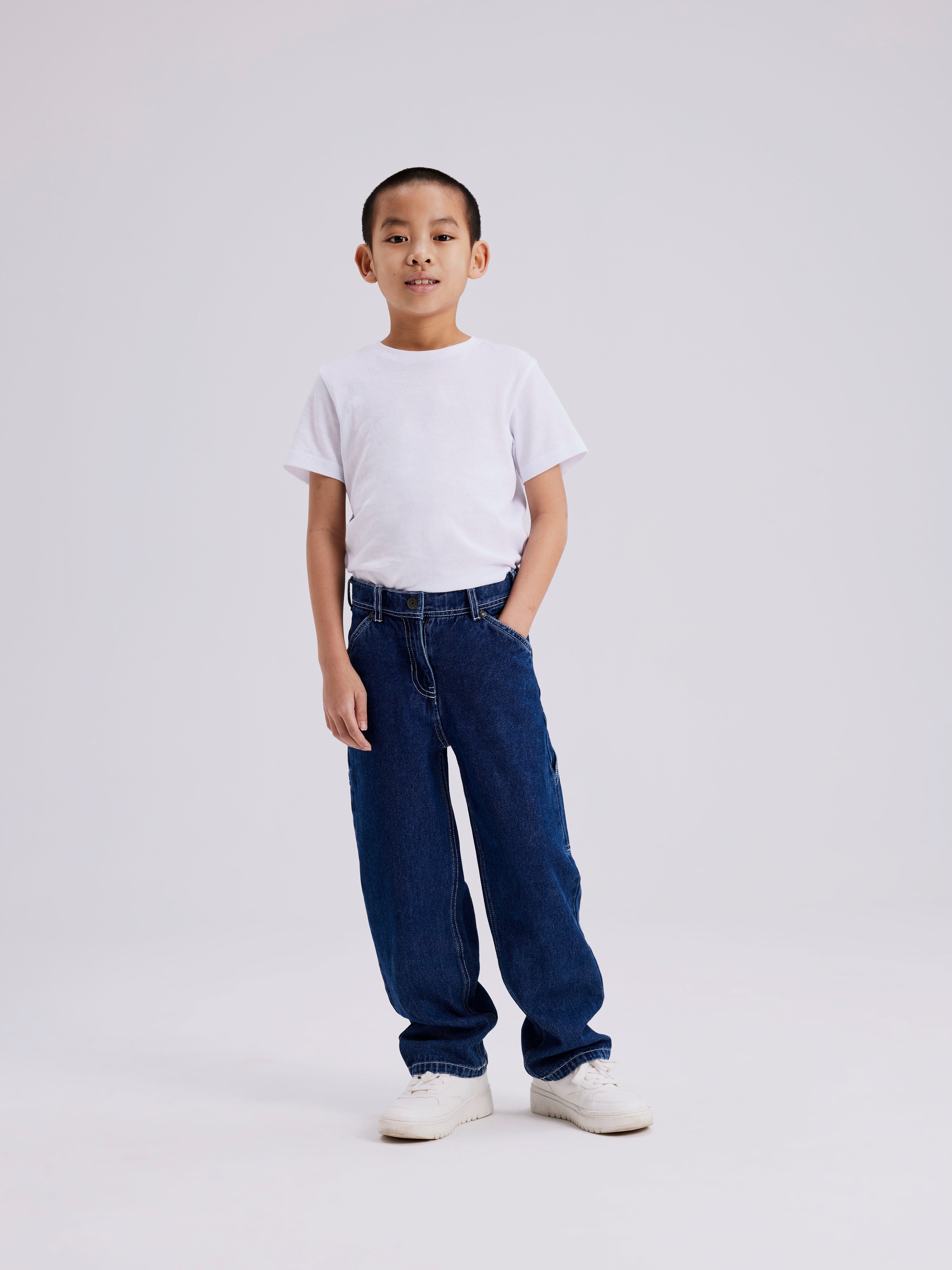 Name It 5-Pocket-Jeans NKMRYAN für Jungen mit geradem Bein und 5-Pocket-Style unifarben, casual, straight fit, Baumwolle, Denim