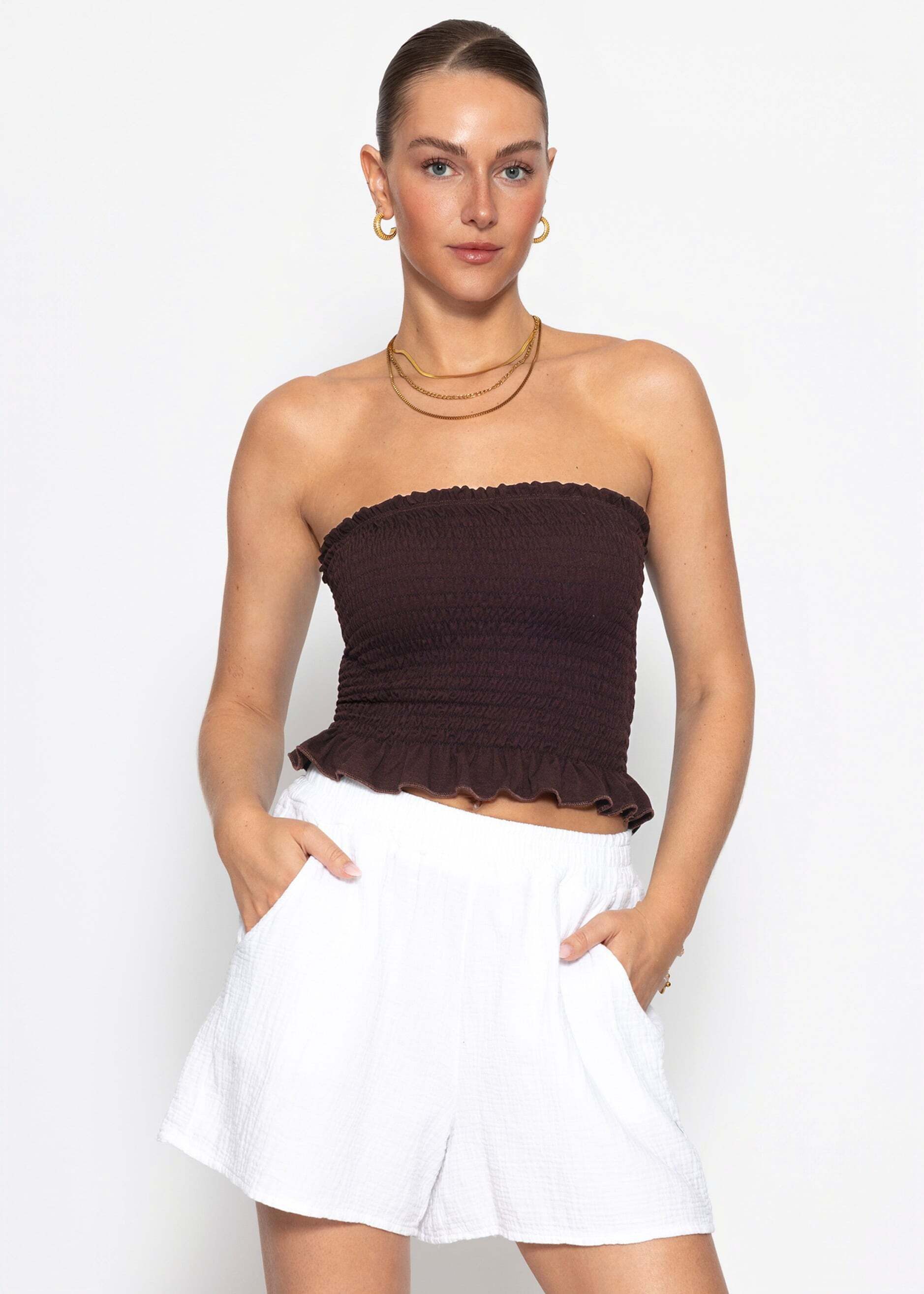 SASSYCLASSY Bandeautop Smok Bandeau-Top für Damen Figurbetontes Top mit leicht gewelltem Saum und Rippstruktur