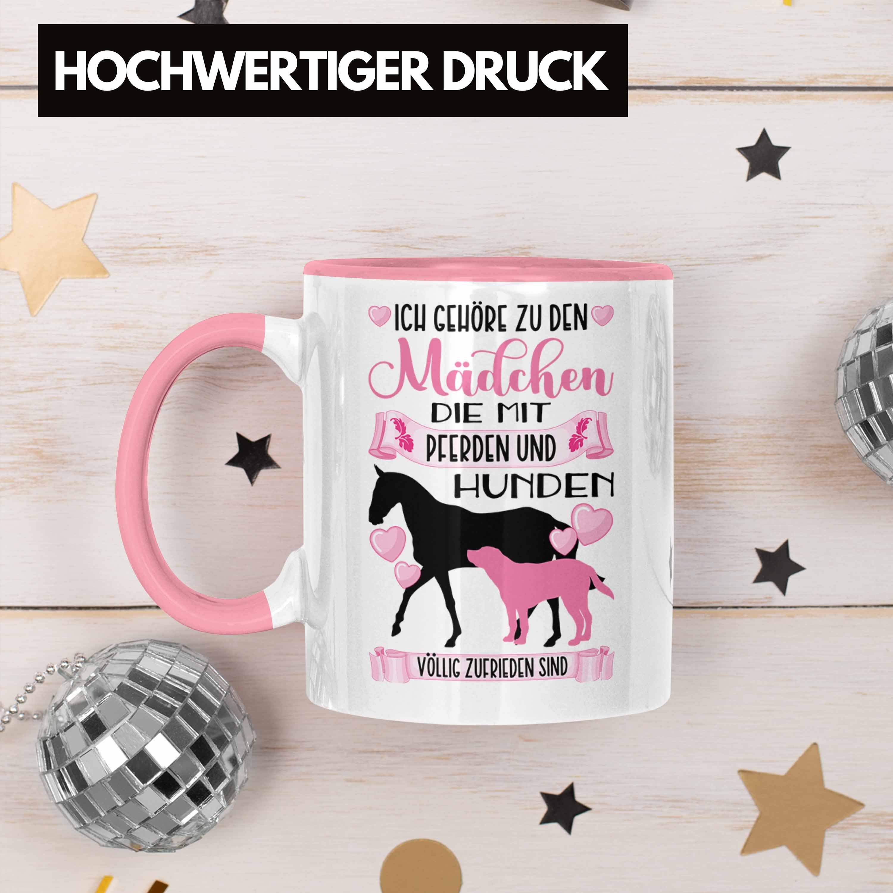 Trendation Tasse Trendation - Pferd Hund Kaffeetasse Reiten Lustiger Geschenkidee Reiterin Mädchen Spruch Rosa Tasse Geschenk