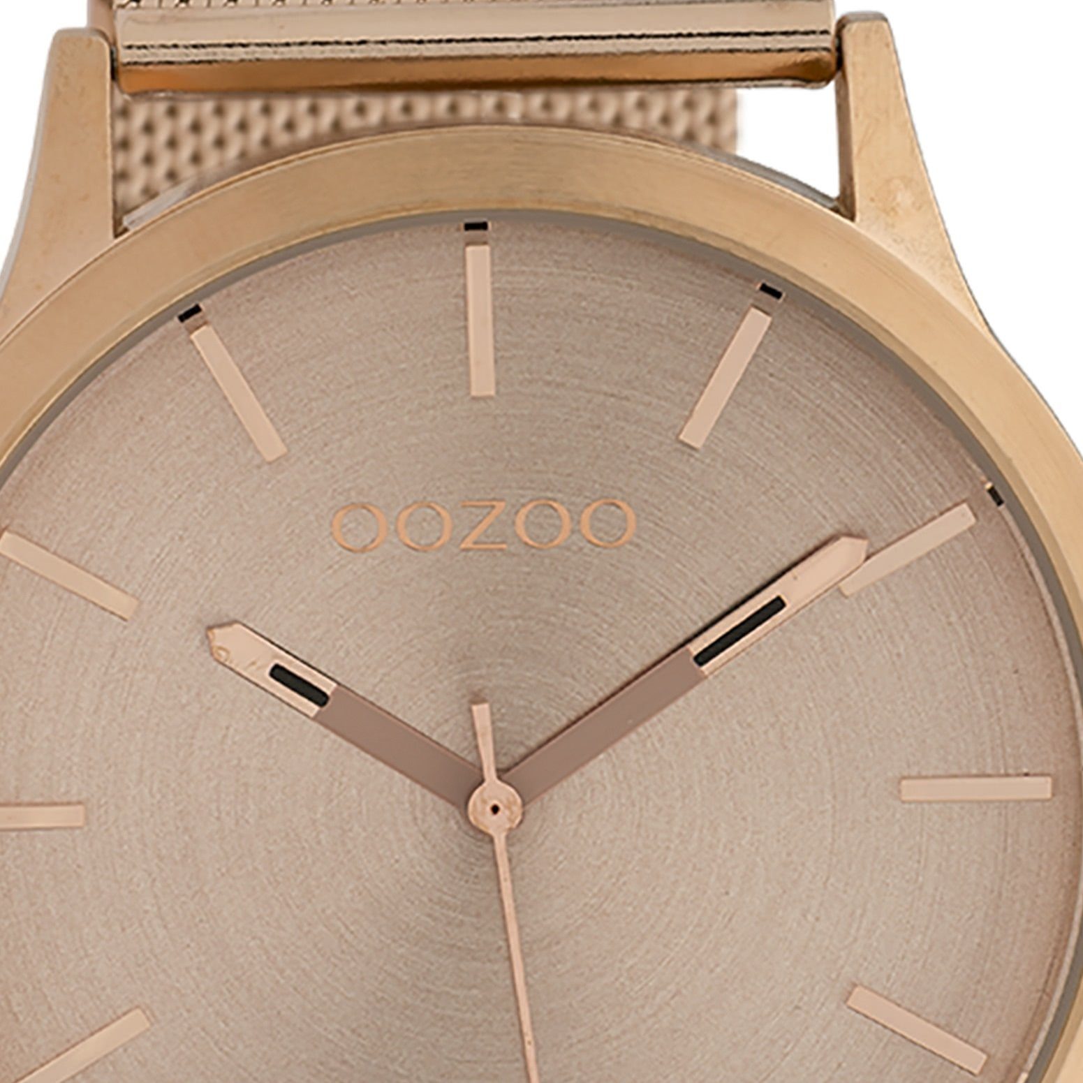 OOZOO Quarzuhr Oozoo Damen Armbanduhr Timepieces Analog, Damenuhr rund,  groß (ca. 45mm) Metallarmband, Fashion-Style, Japanisches Laufwerk