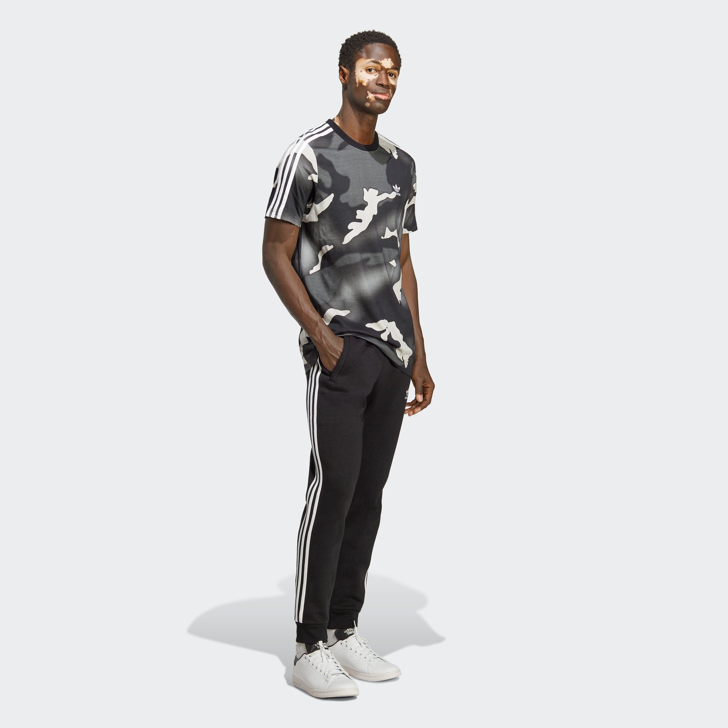 adidas Originals ALLOVER GRAPHICS T-Shirt PRINT CAMO