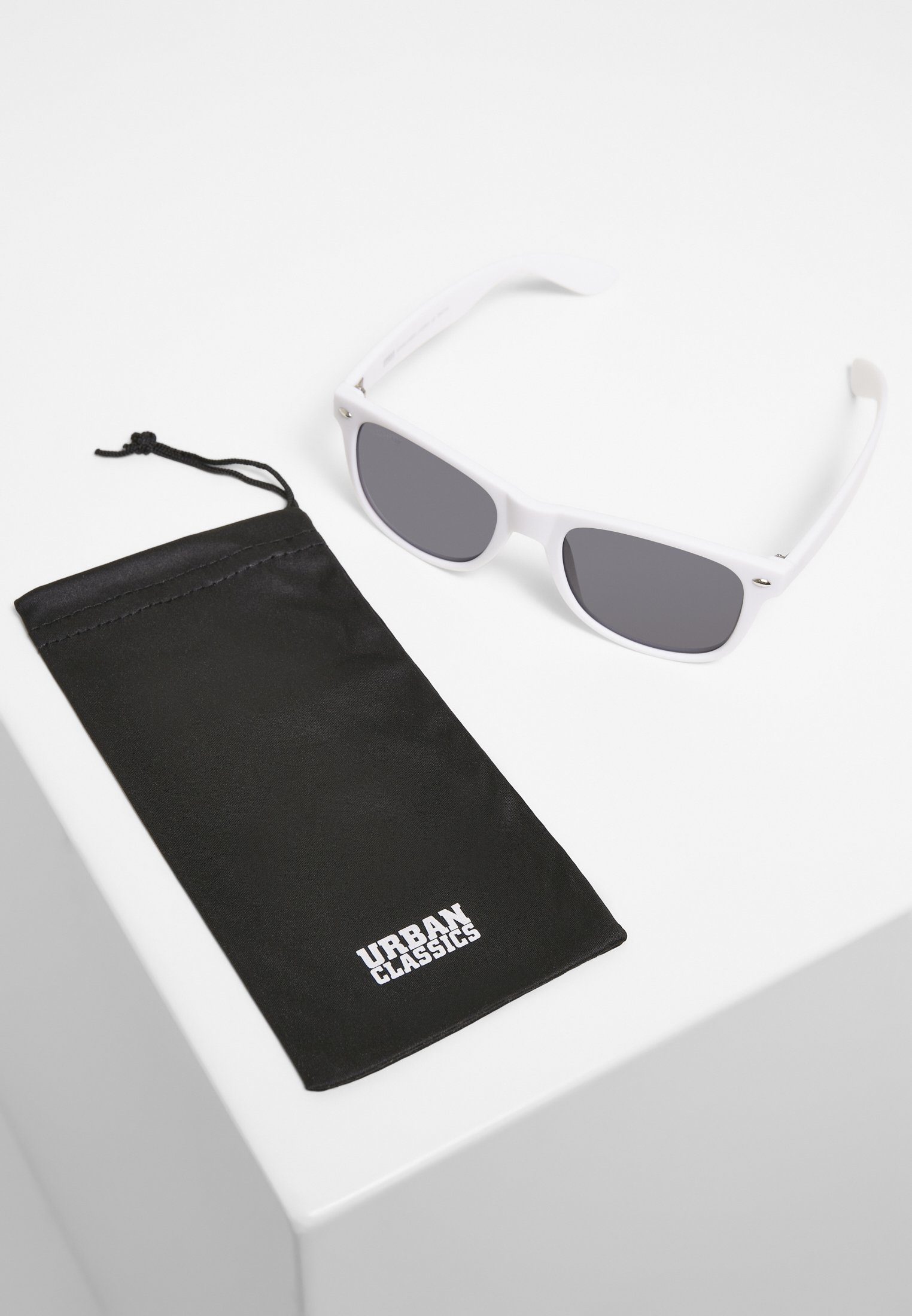 URBAN CLASSICS Sonnenbrille Accessoires Sunglasses Likoma UC white