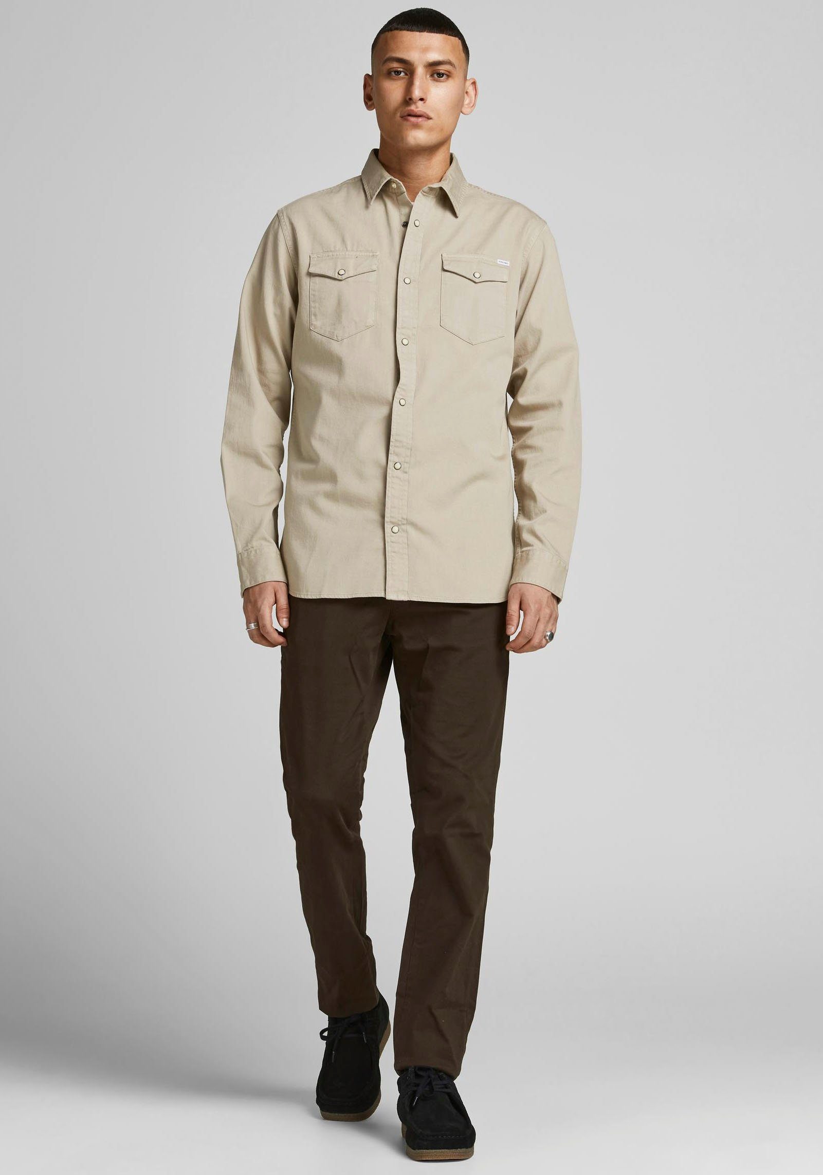 Jack & Jones Jeanshemd JJESHERIDAN im Workwear-Stil mit robuster Baumwollqualität unifarben, modisch, slim fit, Baumwolle, Hemdkragen