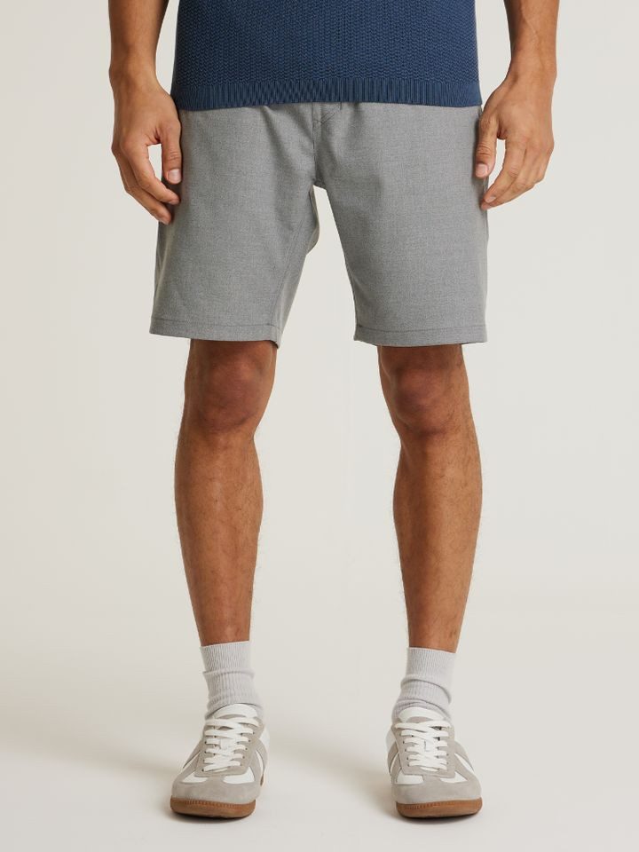 CHASIN' Shorts - Männer Short – günstig online kaufen