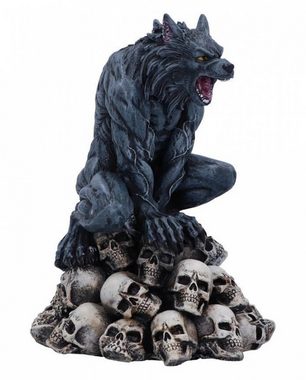 Horror-Shop Dekofigur Moon Shadow Werwolf Figur auf Totenköpfen 15cm