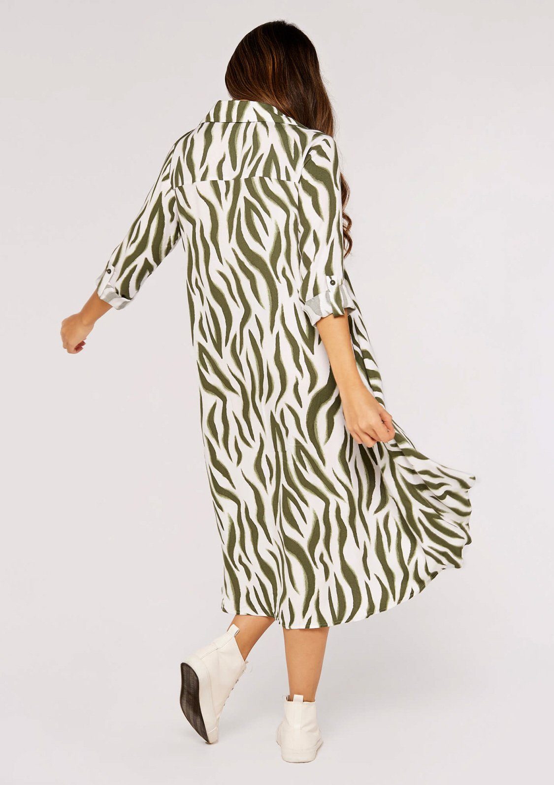 Apricot Druckkleid Apricot Zebra Oversized Dress mit Shirt tollem (1-tlg) khaki Druck