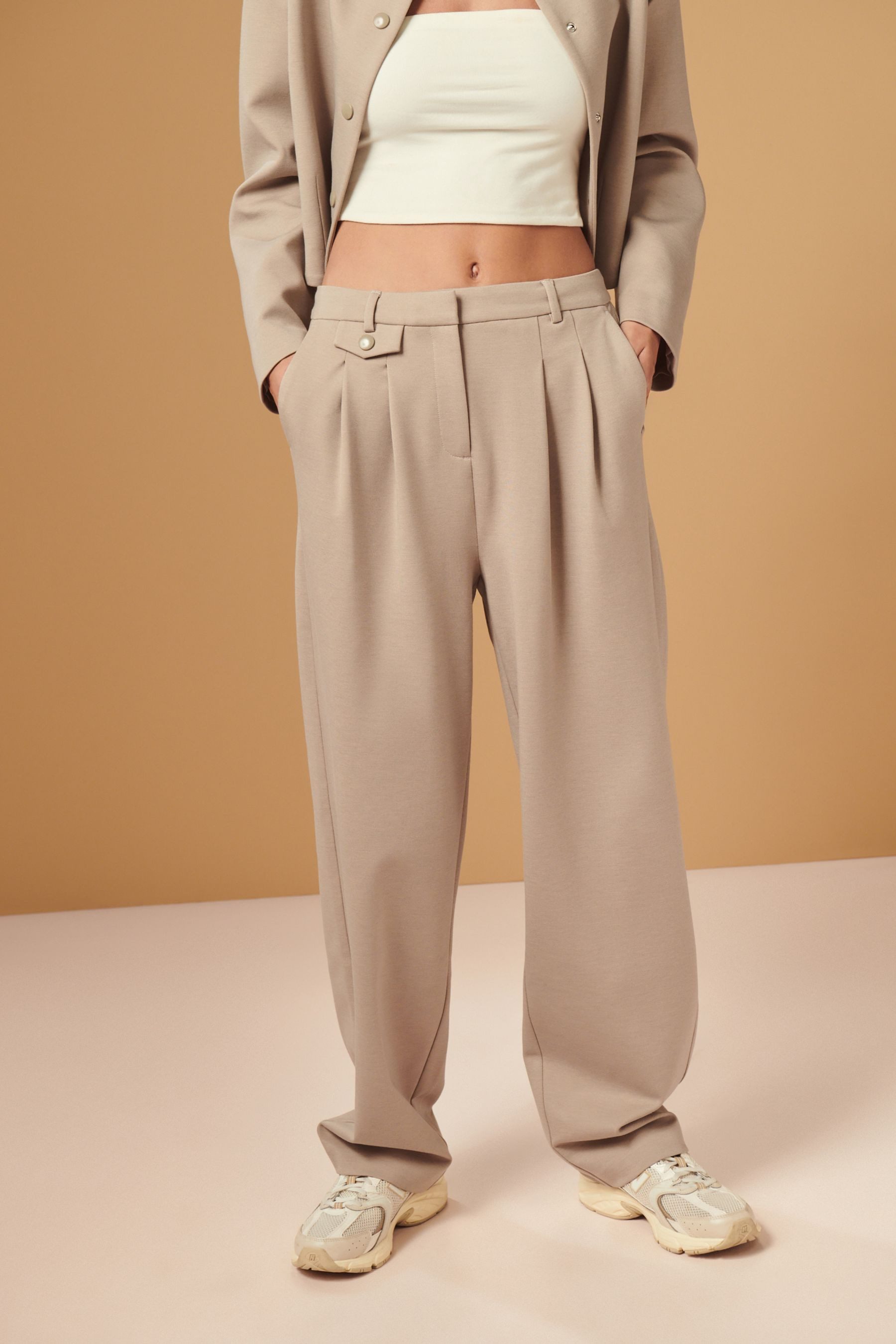Next Stoffhose Elegante Barrel Hose, Kurzgröße (1-tlg)