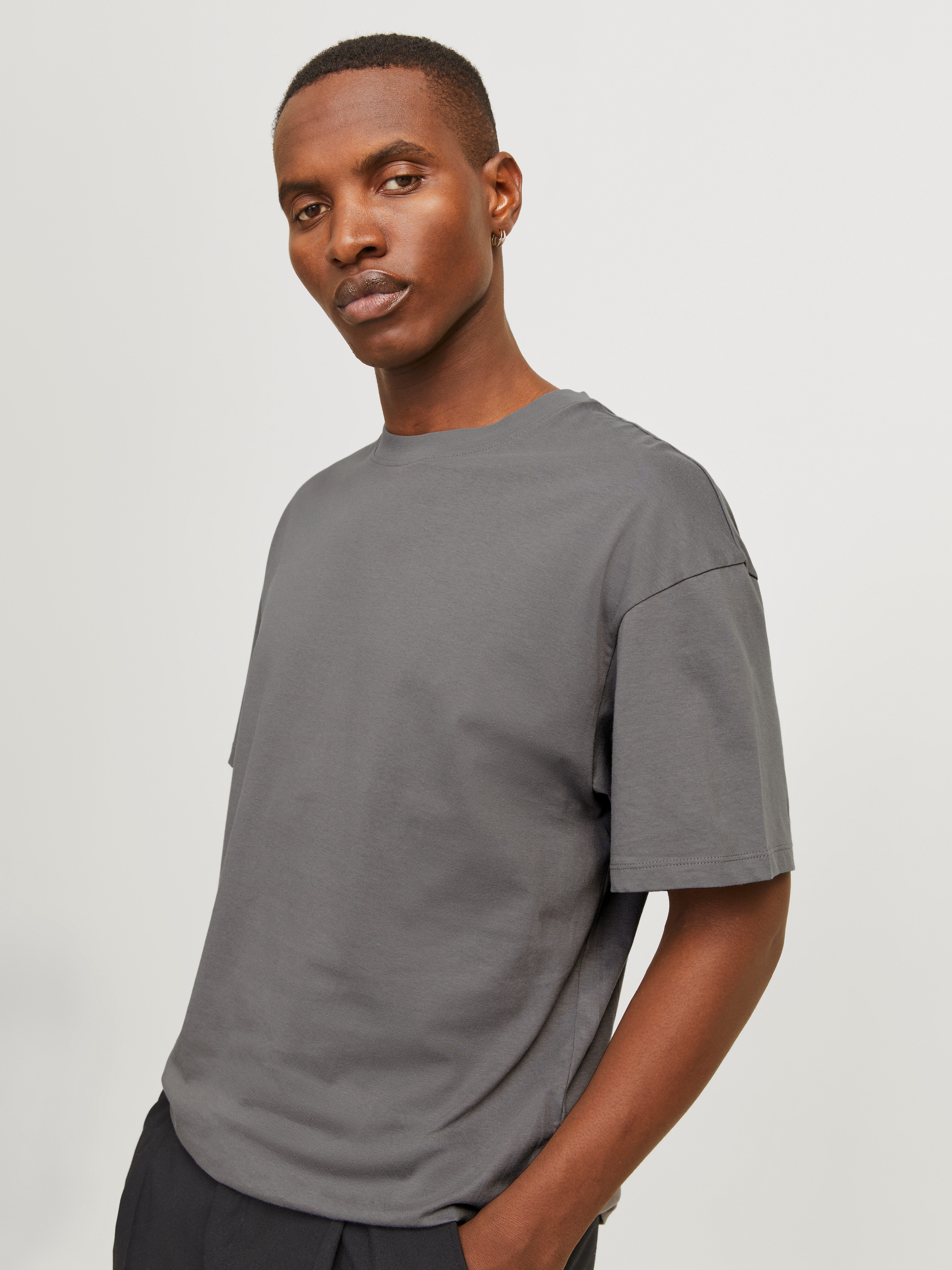 Jack & Jones Oversize-Shirt JJEBRADLEY Oversize T-Shirt mit klassischem Run günstig online kaufen