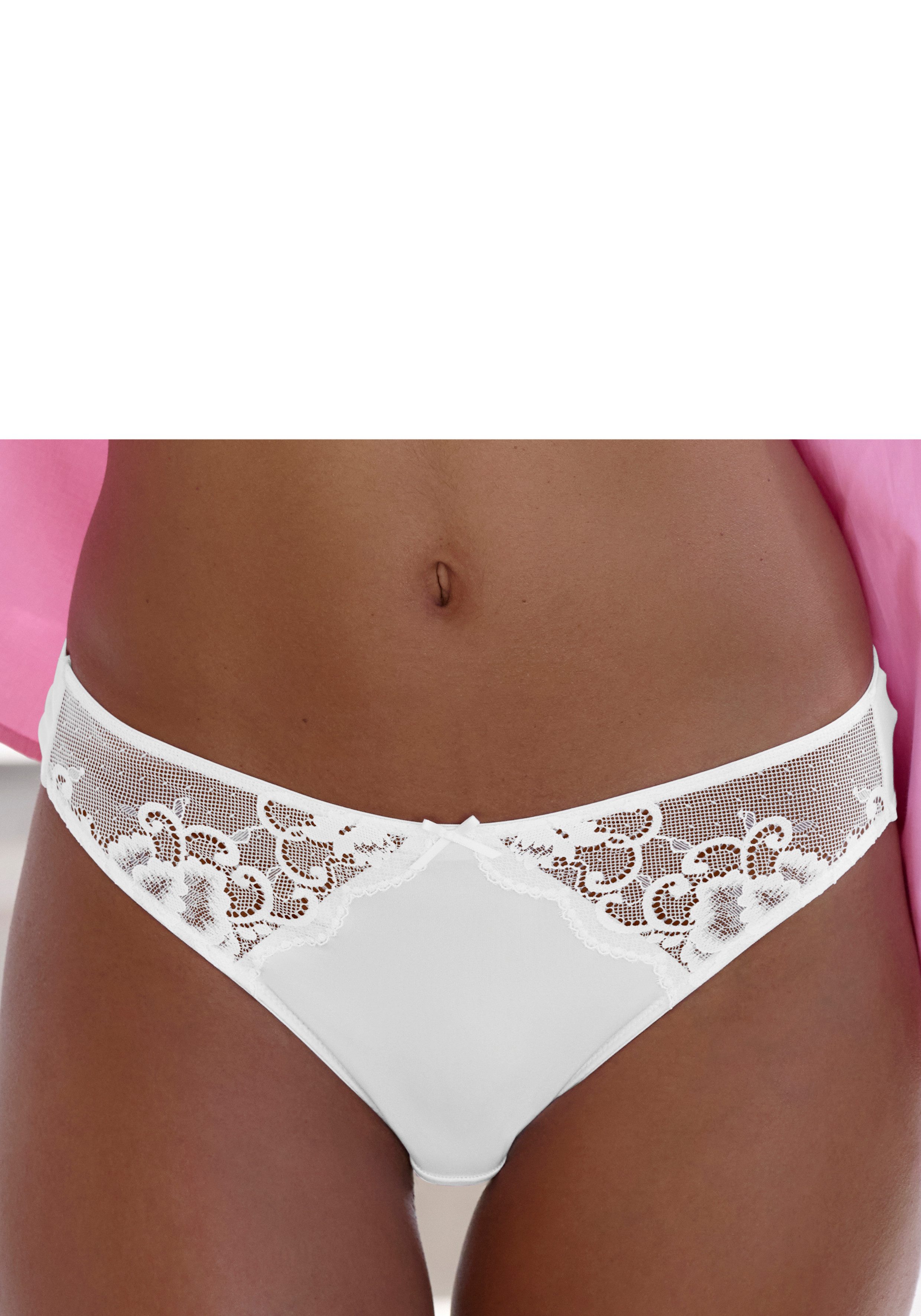 petite fleur by Lascana Slip (Packung, 3 Stück) mit floraler Spitze und weichem Microtouch