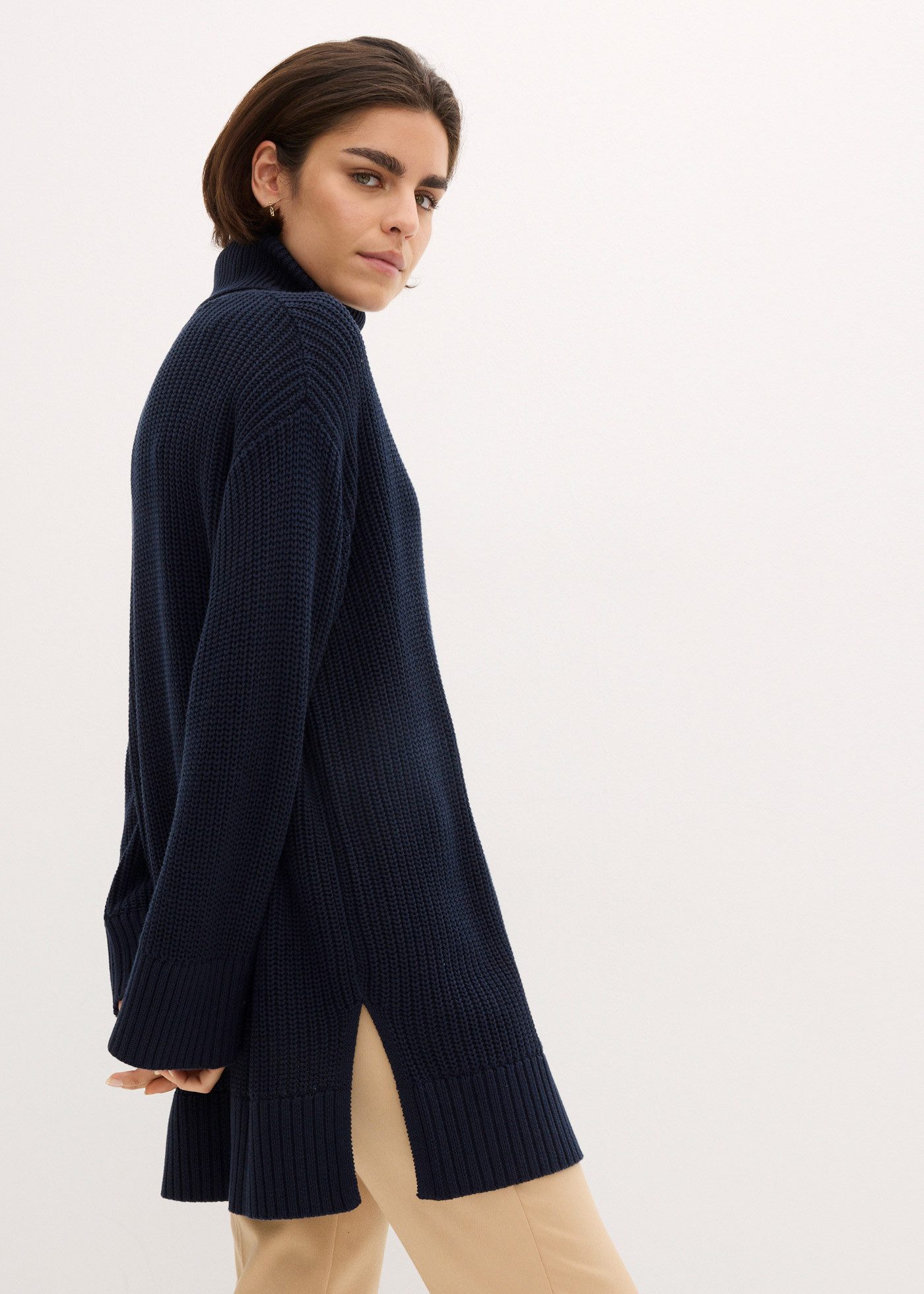 bonprix Rollkragenpullover aus Baumwoll-Mix, mit Rollkragen, mit Seitenschlitzen