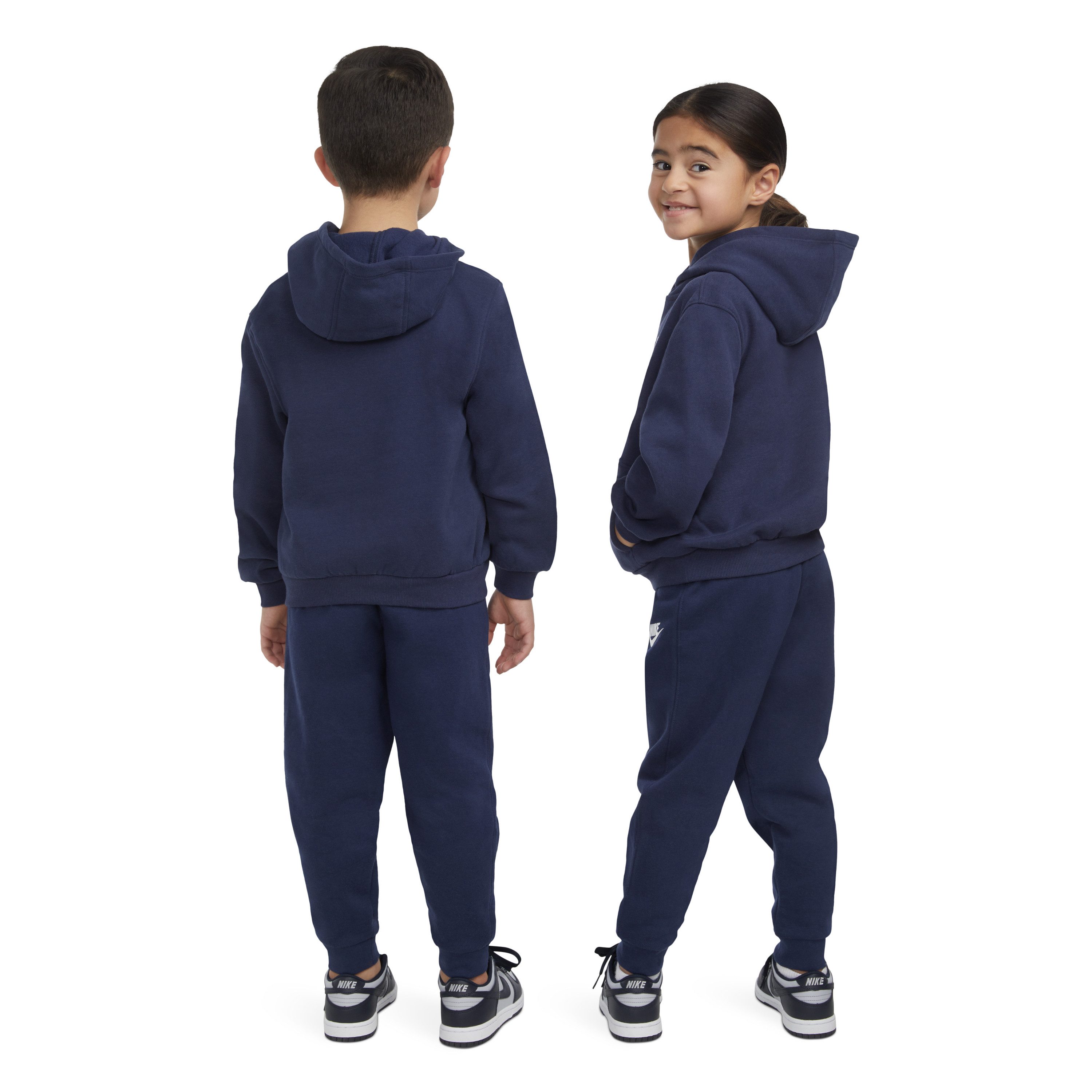 Nike Sportswear Kapuzensweatshirt mit Kängurutasche, pflegeleicht, aus Baumwollmischung, Langarm