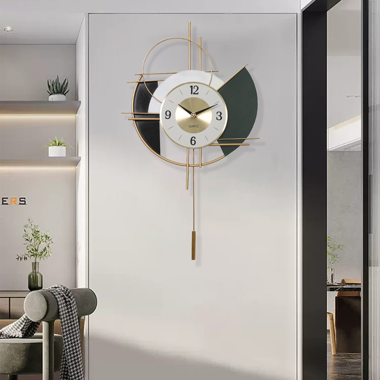 PEALOV Pendelwanduhr Wanduhr mit Pendel, 44 × 64 cm, geräuschlos (Metallrahmen mit Aluminium-Zifferblatt, nordisches Design)