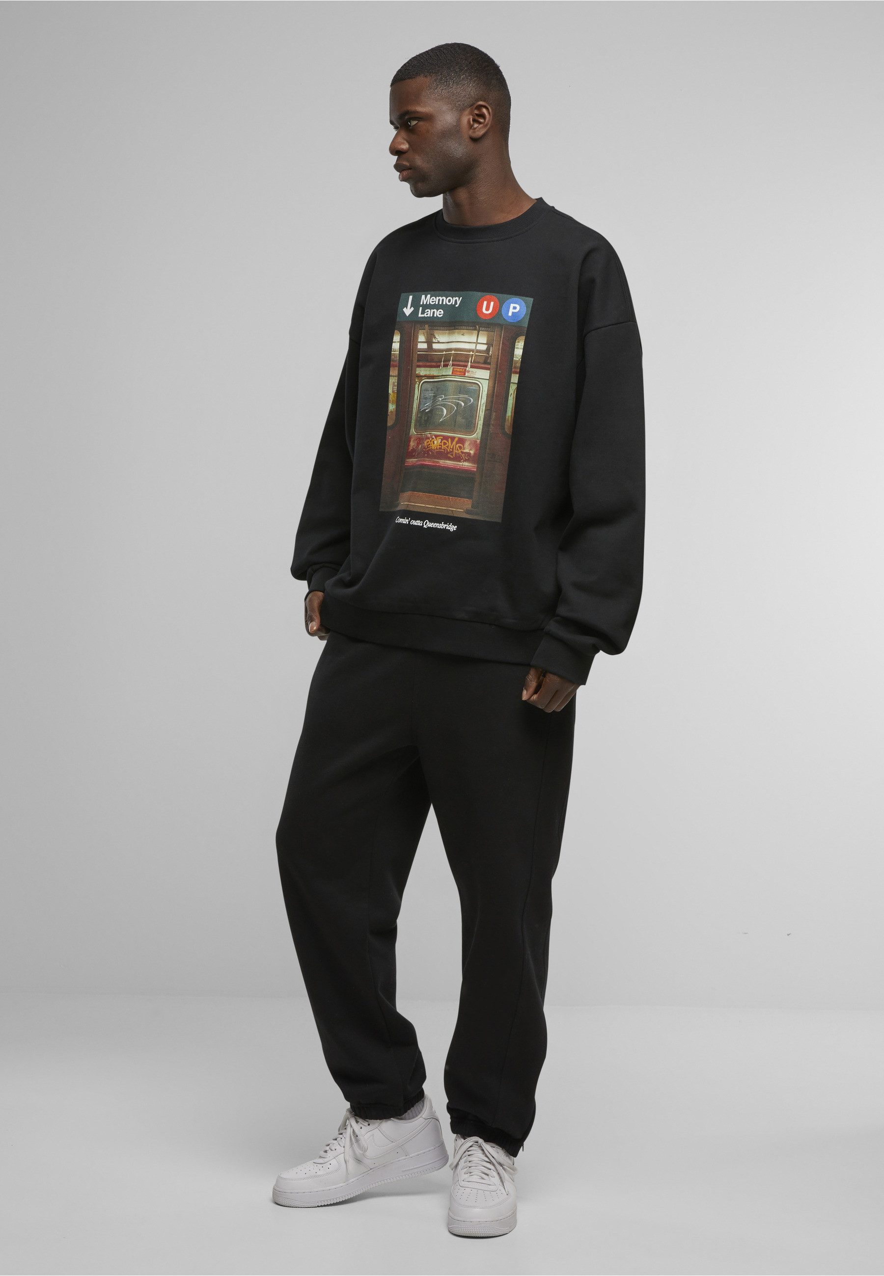 Upscale by Mister Tee T-Shirt Upscale by Mister Tee Memory Lane Oversize Crewneck (1-tlg)