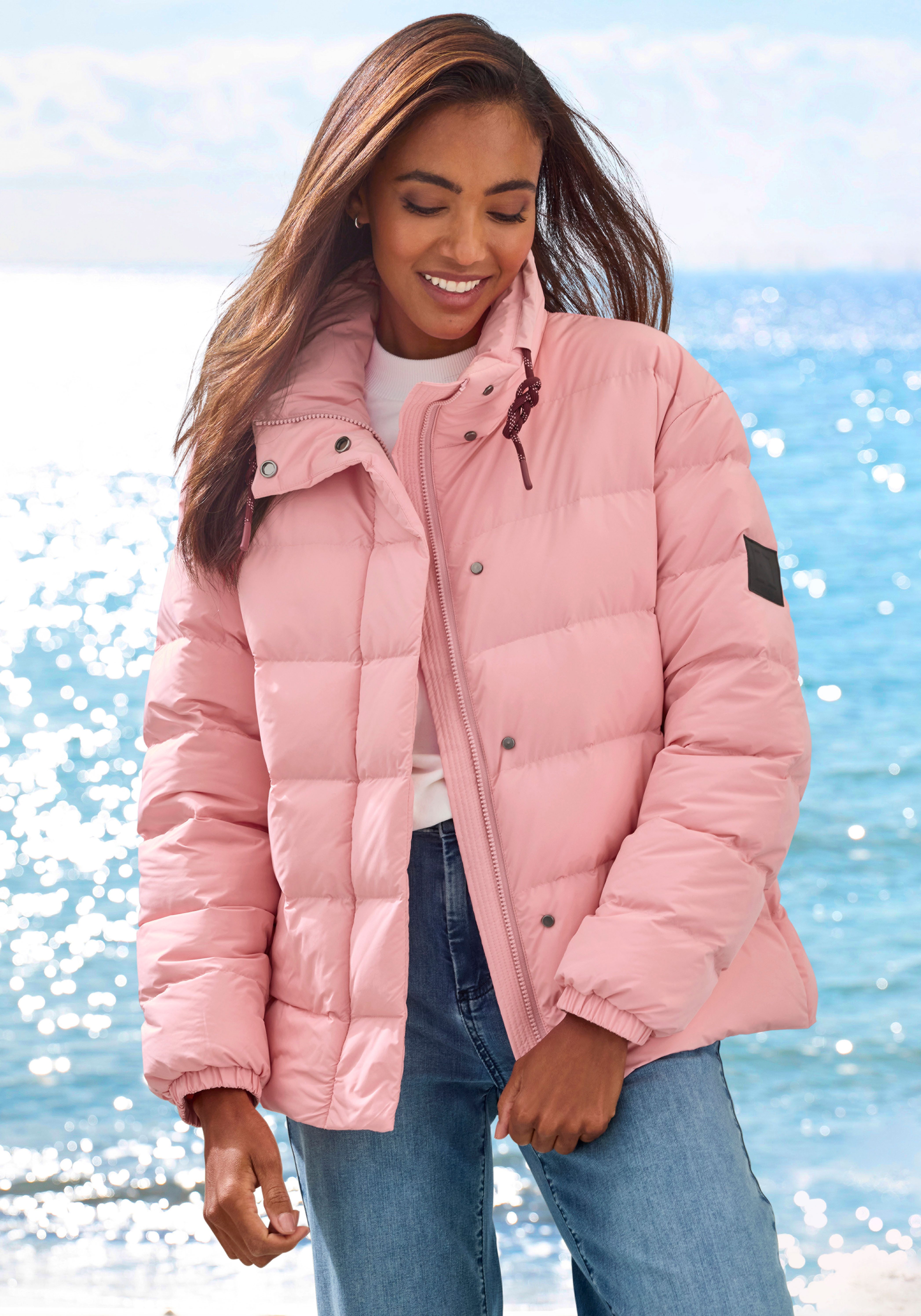 Elbsand Steppjacke mit großem seitlichen Logo-Print