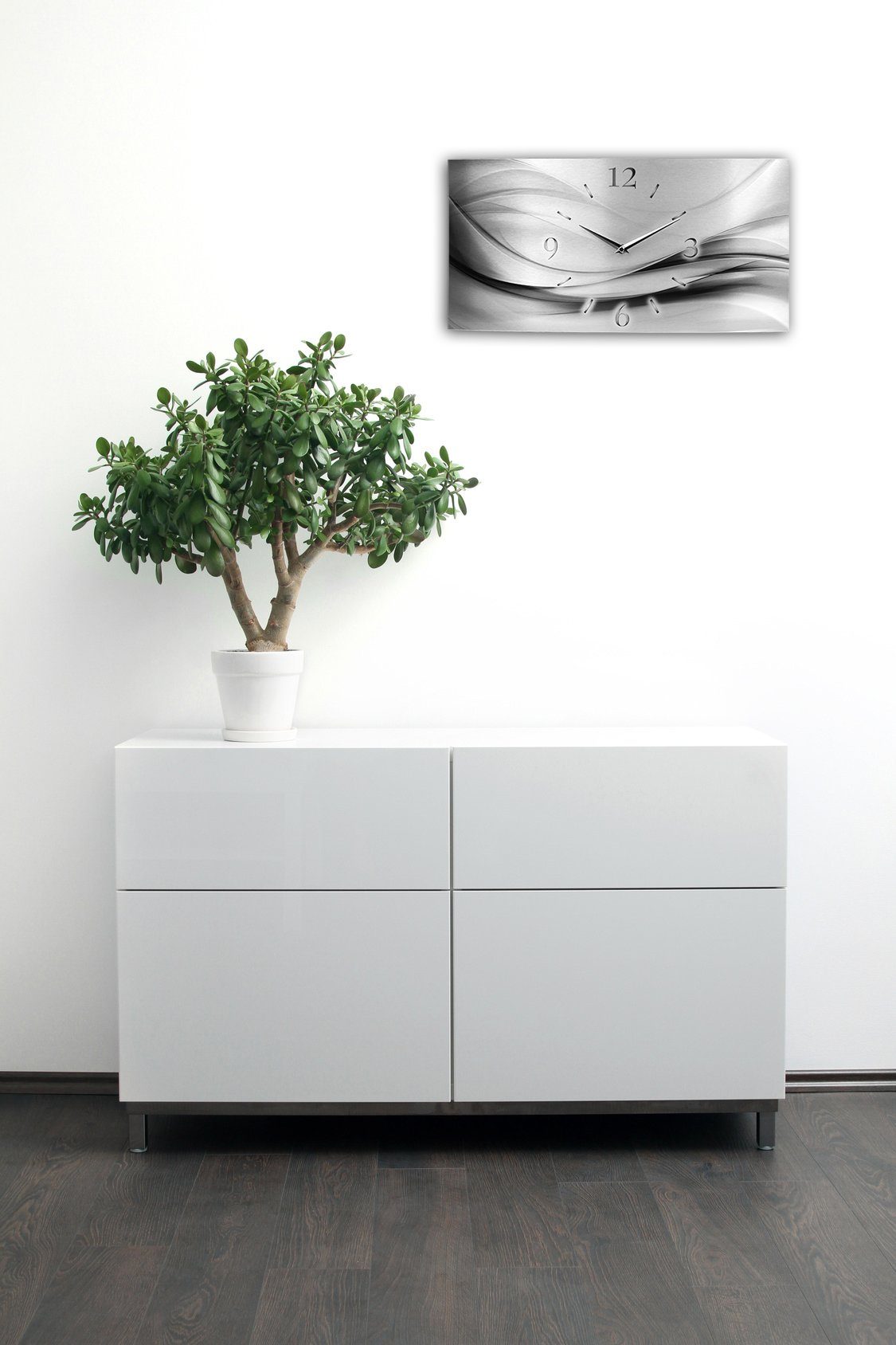 Kreative Feder Funkwanduhr 3D Design-Wanduhr "Silver Metallic" aus gebürstetem Aluminium (ohne Ticken; flüsterleises Funkuhrwerk; außergewöhnlich, modern)