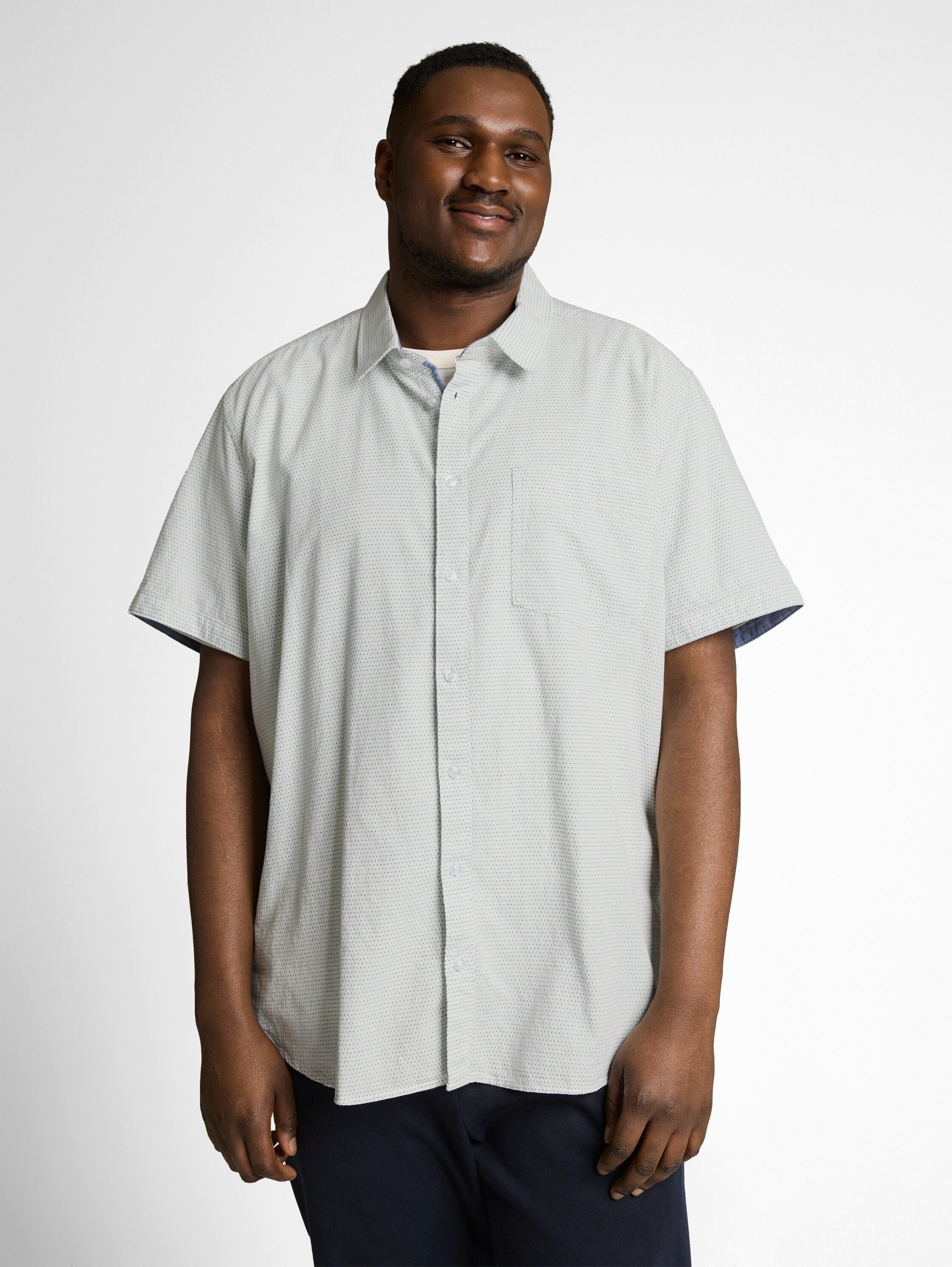 TOM TAILOR PLUS Kurzarmhemd mit Minimalprint - Große Größen