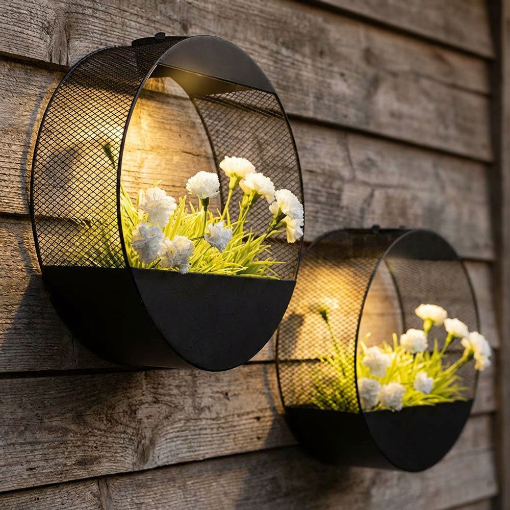 Haushalt International LED Solarleuchte, LED-Leuchtmittel fest verbaut, Warmweiß, Solar Wandlampe Pflanzgefäß Solarleuchte Außen Gartendeko 2er Set