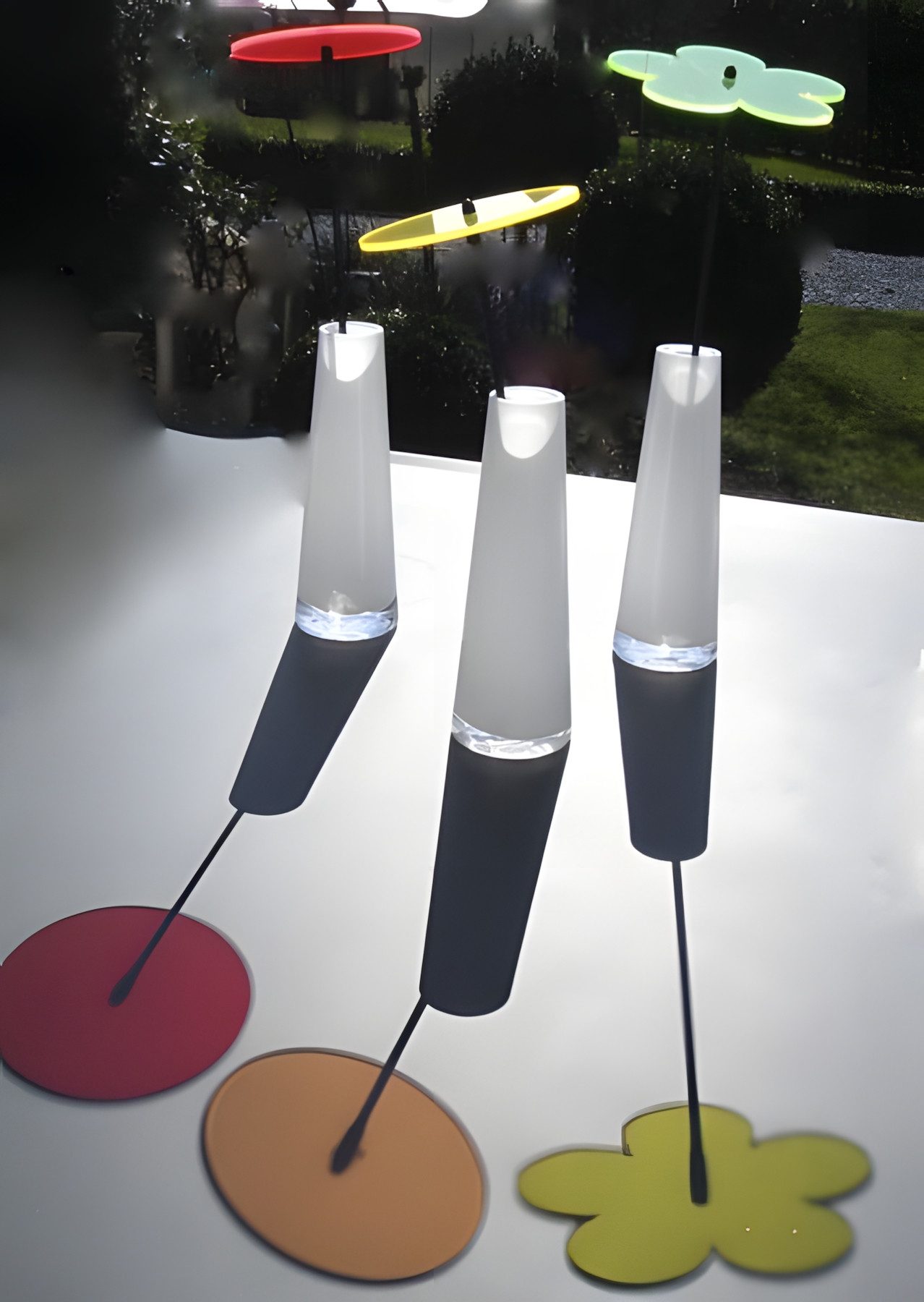 Elliot Wanddekoobjekt Elliot Lichtzauber Scheibe 3 cm orange mit 20 cm Stab