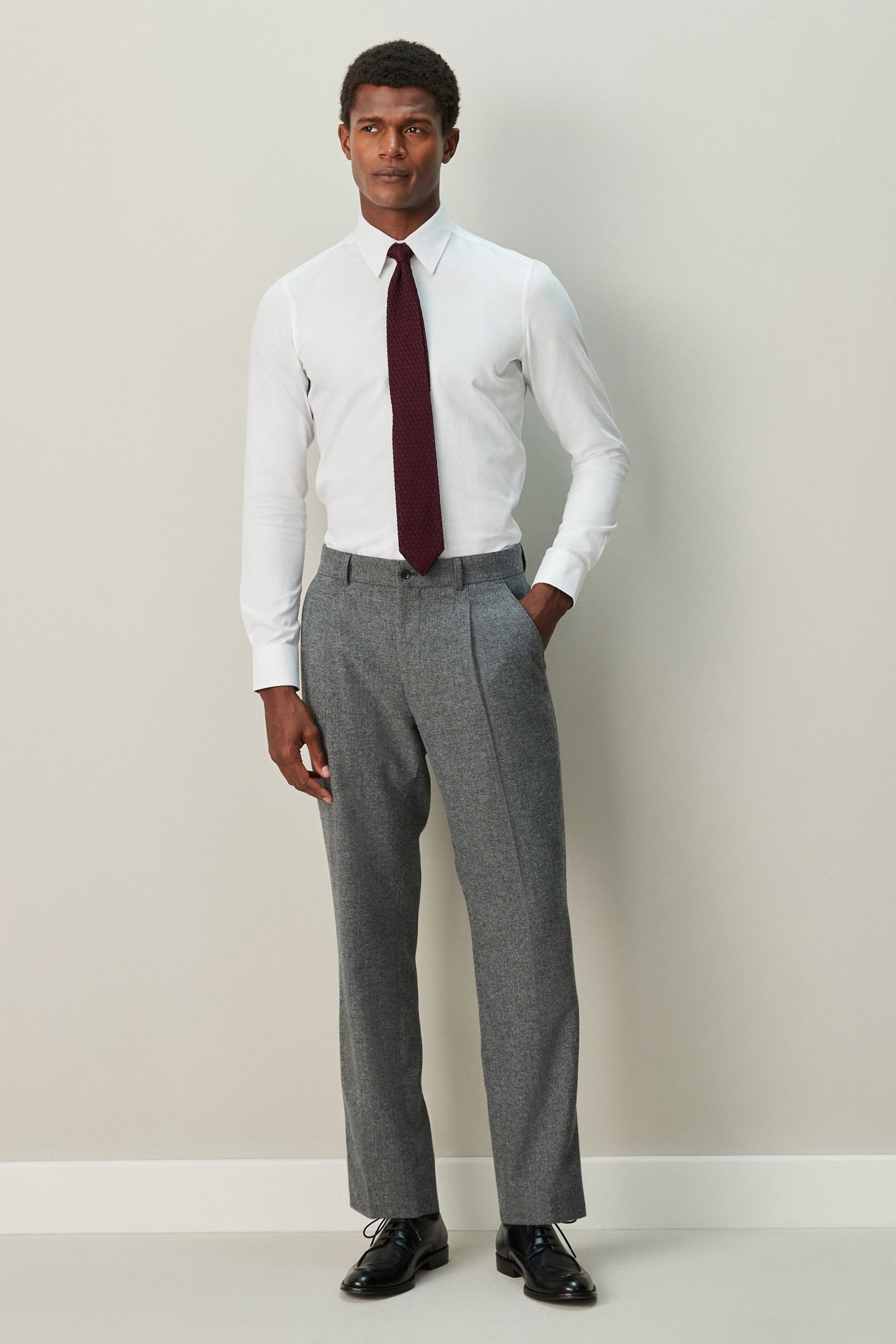 Next Langarmhemd Formelles, strukturiertes Skinny Fit Langarmhemd (1-tlg)