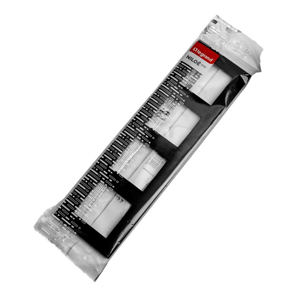 legrand® Abdeckrahmen Abdeckrahmen 4-fach Rahmen schwarz Niloe Step, (1 tlg)