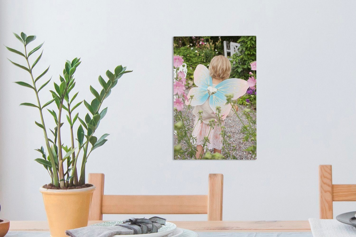 OneMillionCanvasses® Leinwandbild Mädchen mit (1 cm St), Gemälde, Leinwandbild 20x30 bespannt inkl. Zackenaufhänger, Feenflügeln, fertig