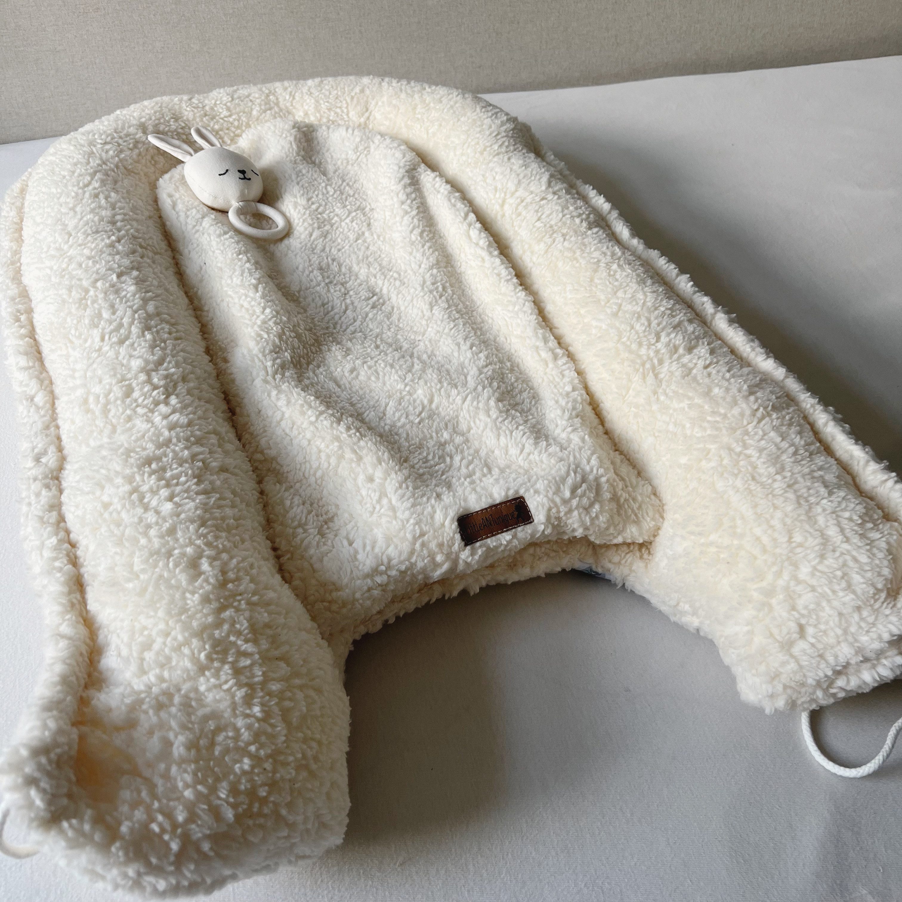 LittleANTunique Bettnestchen Babynestchen Teddy