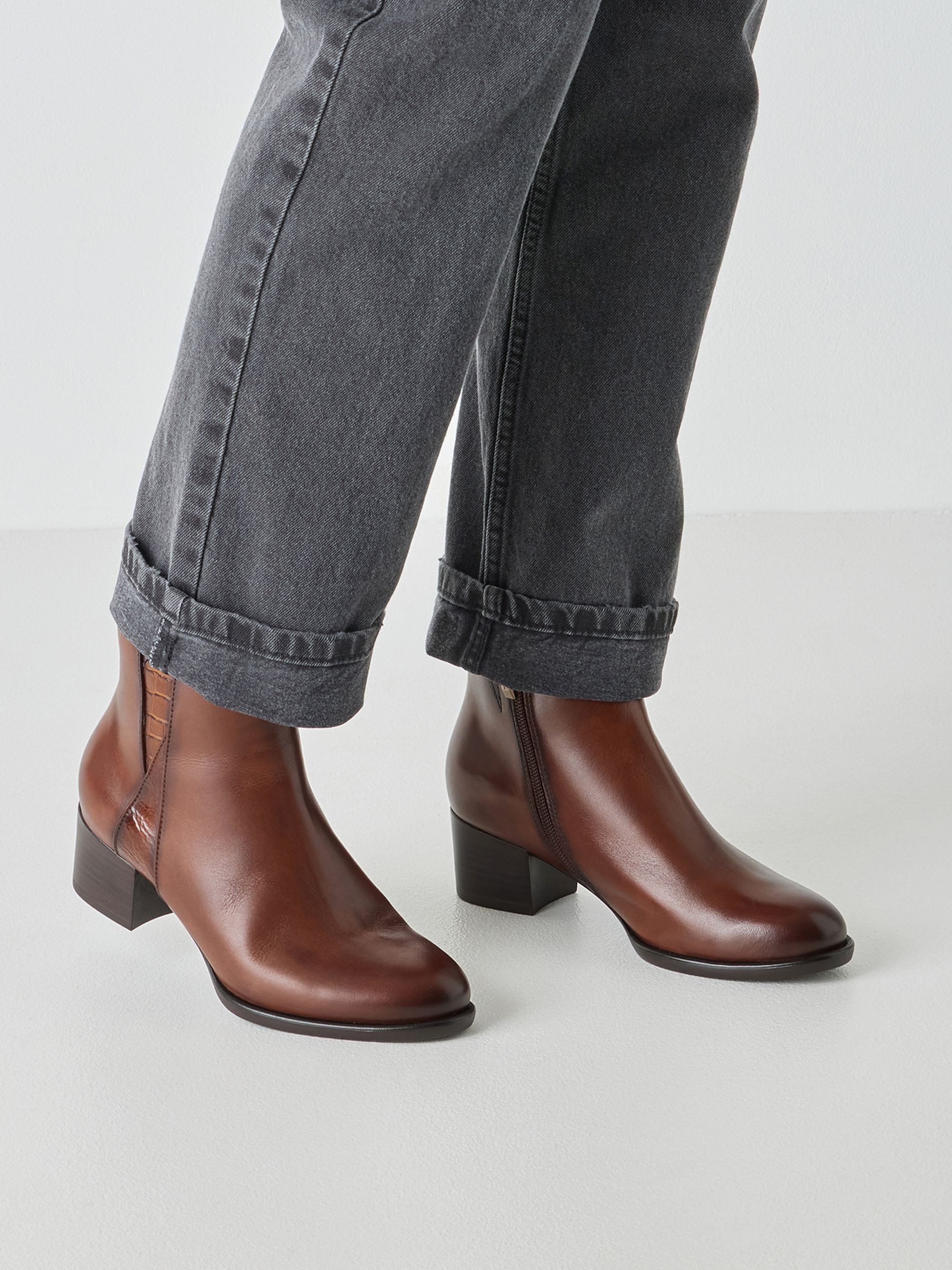 Tamaris ANTIslide, COMFORT-Lining, TOUCH-IT aus Leder Stiefelette ANTIslide