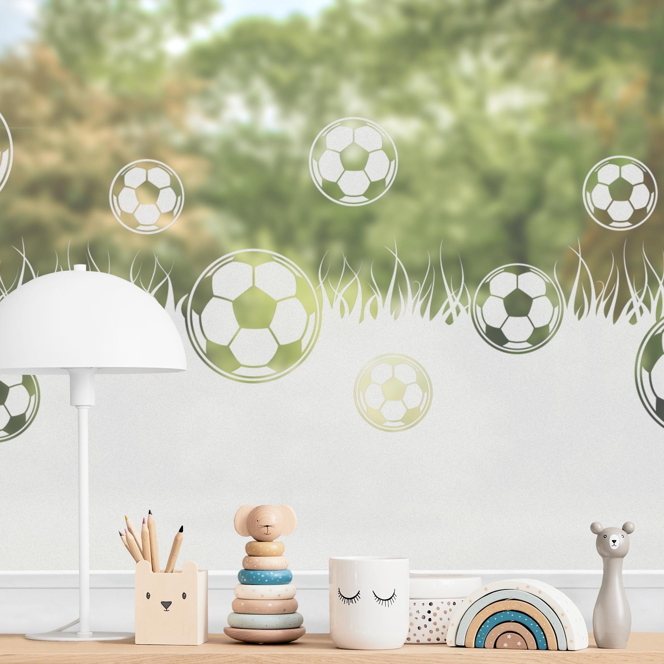 Bilderdepot24 Fensterfolie statisch haftend Motiv Fensterdeko Fußball - Rasen Bordüre Sport, blickdicht, Innen Fenster Tür Balkontür Kinderzimmer Jungenzimmer Mädchenzimmer