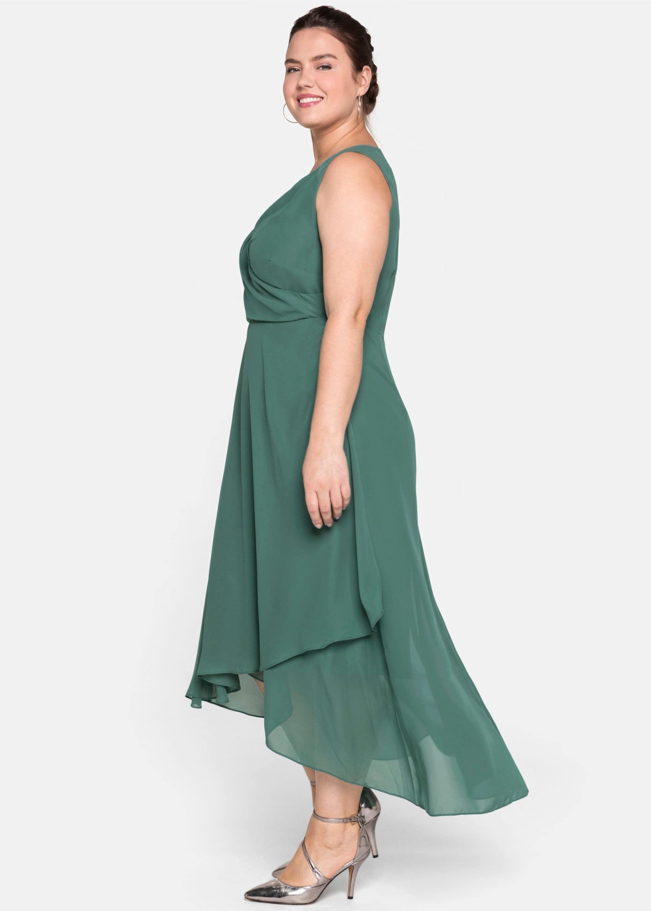 Sheego Etuikleid Abendkleid Ärmellos in Wickeloptik