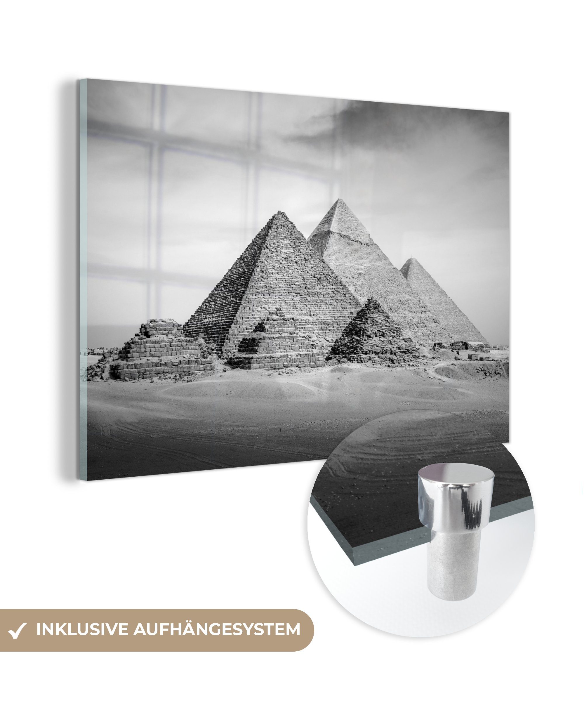 MuchoWow Acrylglasbild Der große Pyramidenkomplex von Gizeh in Ägypten - schwarz und weiß, (1 St), Acrylglasbilder Wohnzimmer & Schlafzimmer