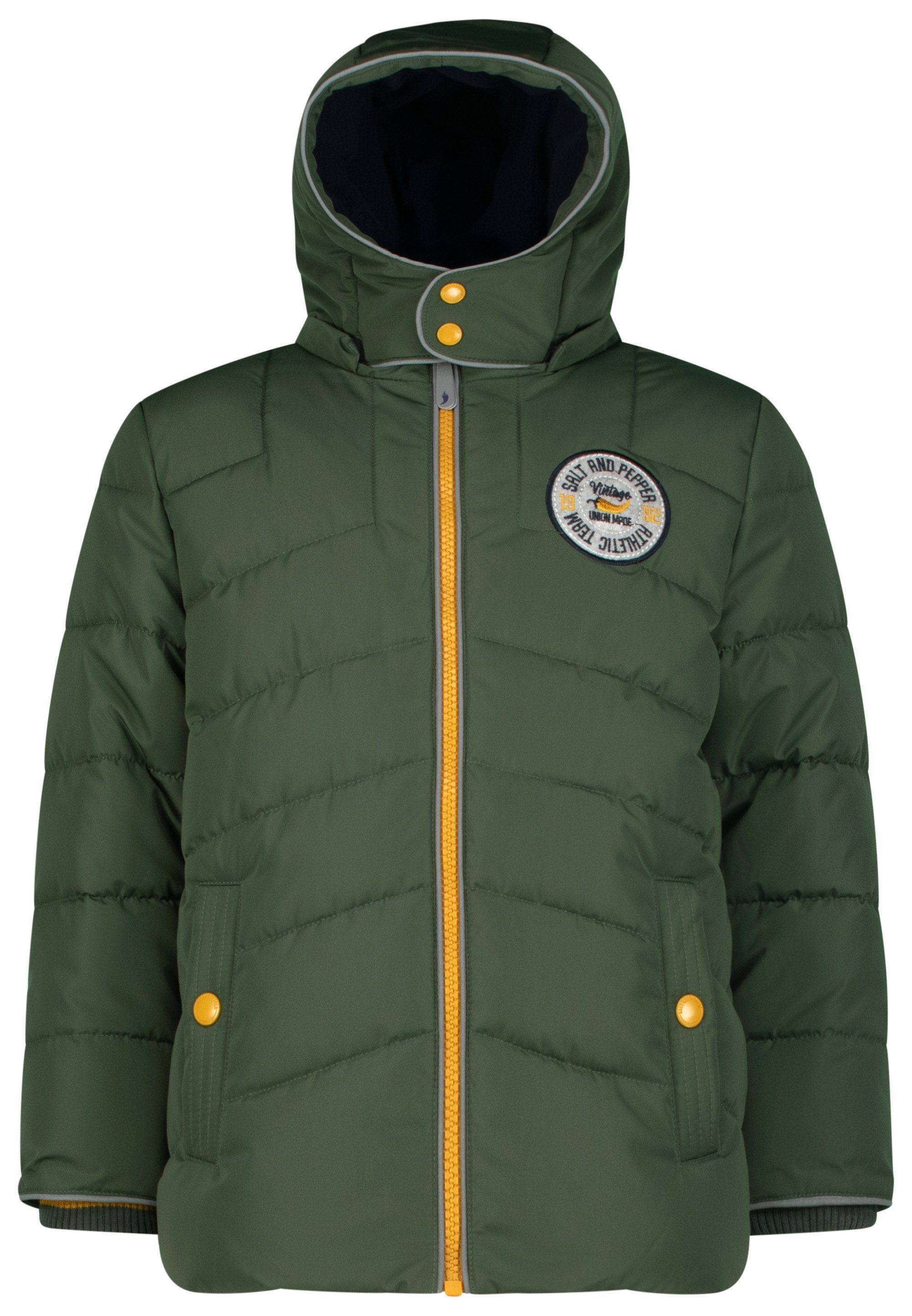 SALT AND PEPPER Outdoorjacke Outdoor mit stylischem Logo-Badge, Mit  praktischen Taschen und bequemer Kapuze ausgestattet