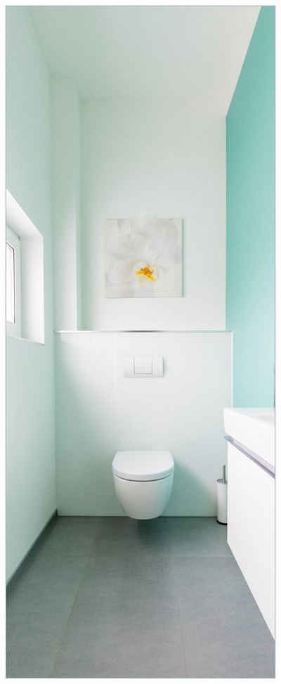 Wallario Glasbild, Badezimmer Gästetoilette Innenansicht - WC und Waschbecken, in verschiedenen Ausführungen