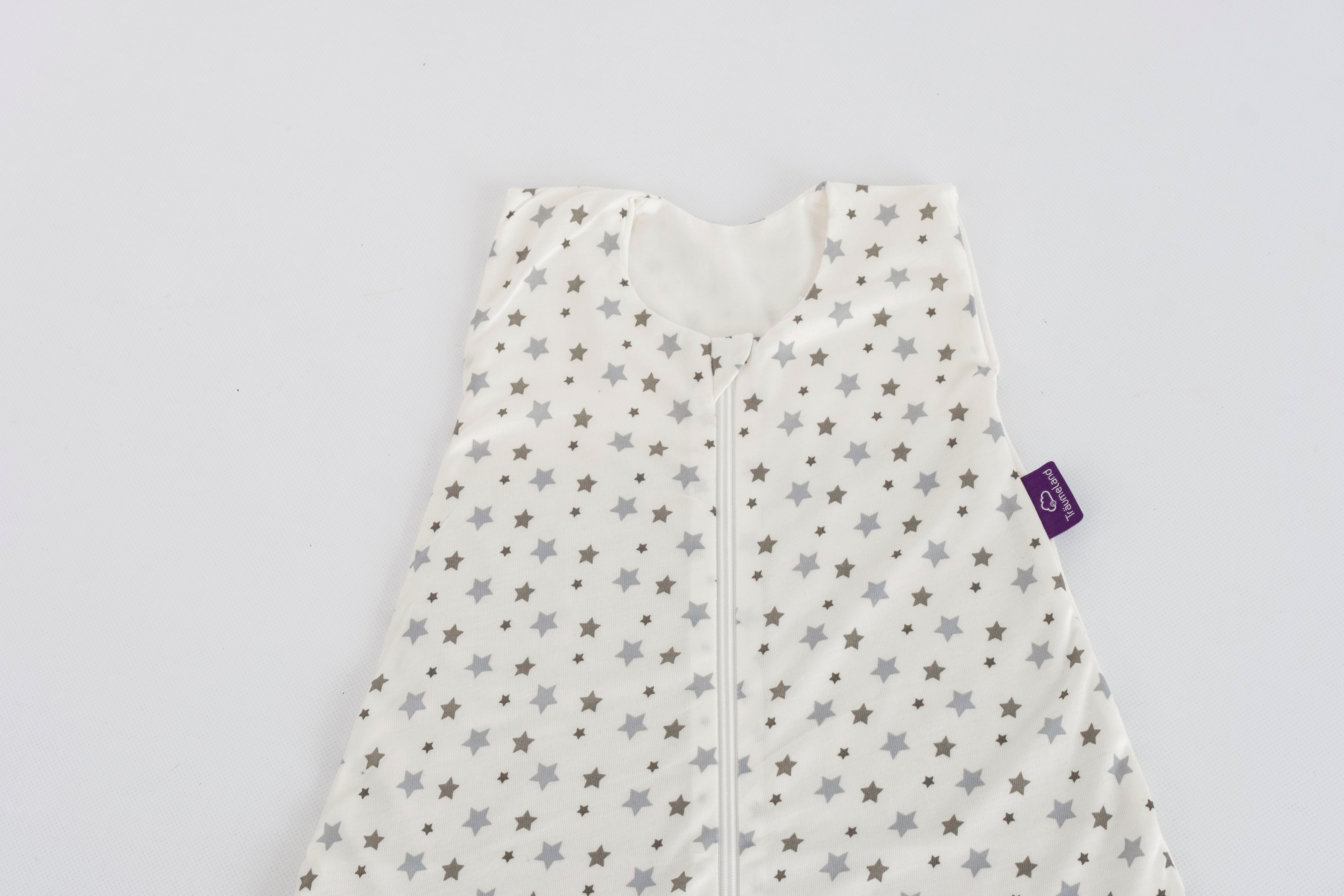 Träumeland Babyschlafsack Sommerschlafsack LIEBMICH TENCEL™, Design weiß mit grauen Sternen (1 tlg)
