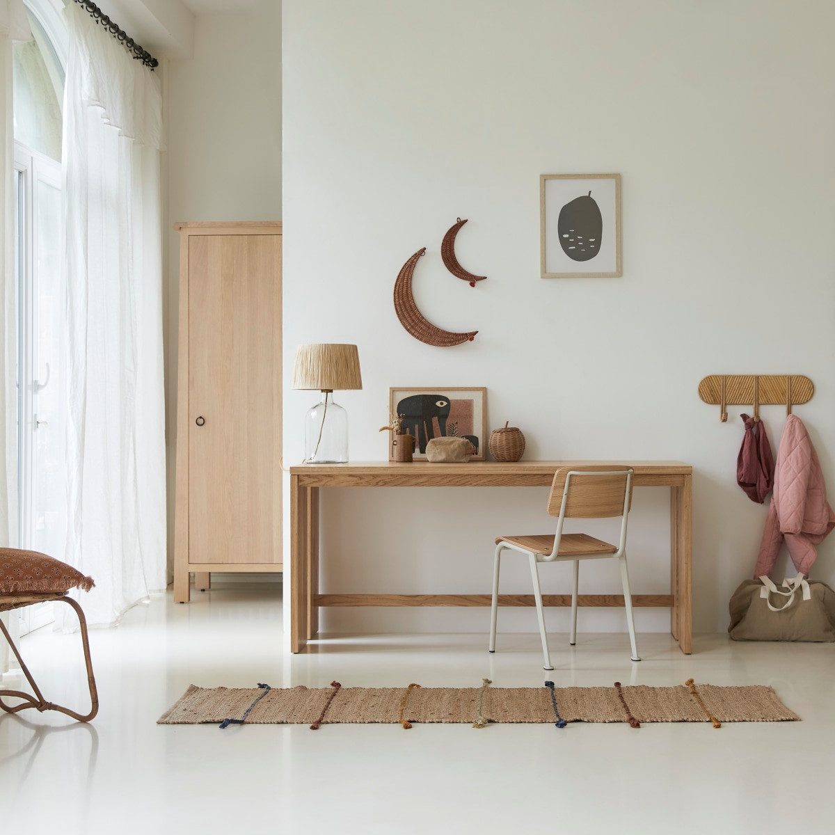 Tikamoon Kindertisch Kinderschreibtisch Eden aus Eichenholz 160