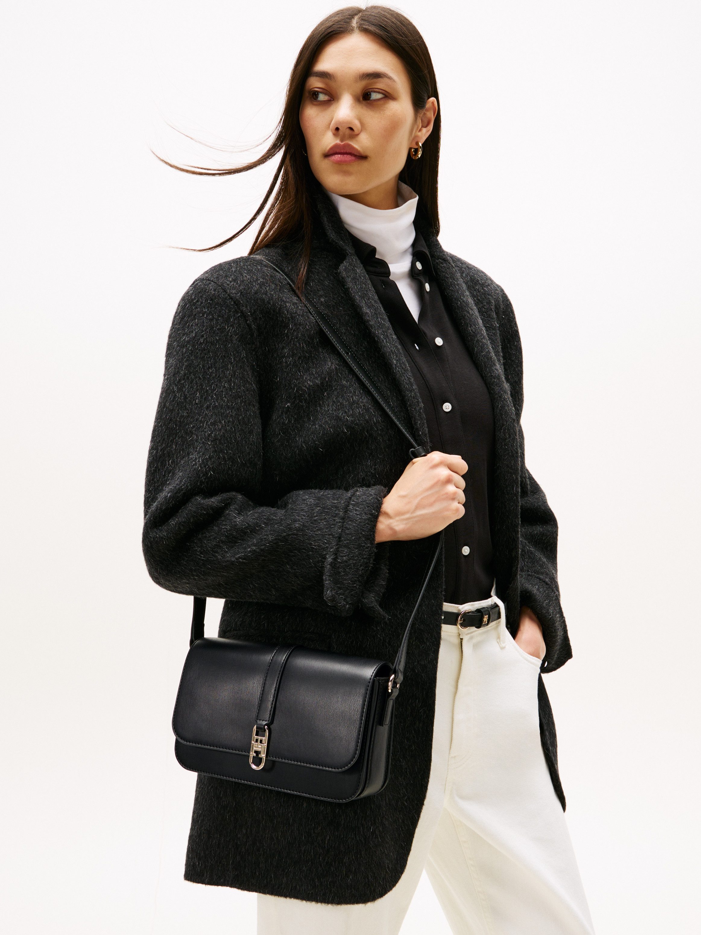 Tommy Hilfiger Umhängetasche TH LIBRE FLAP CROSSOVER, Damen Schultertasche, günstig online kaufen