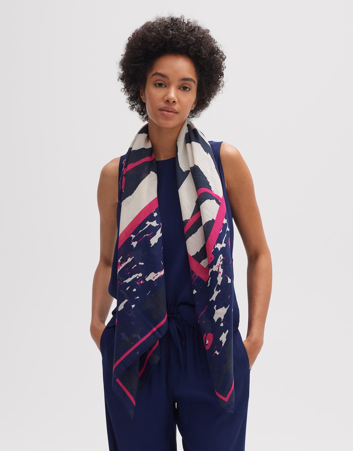 OPUS Modetuch Aruni scarf