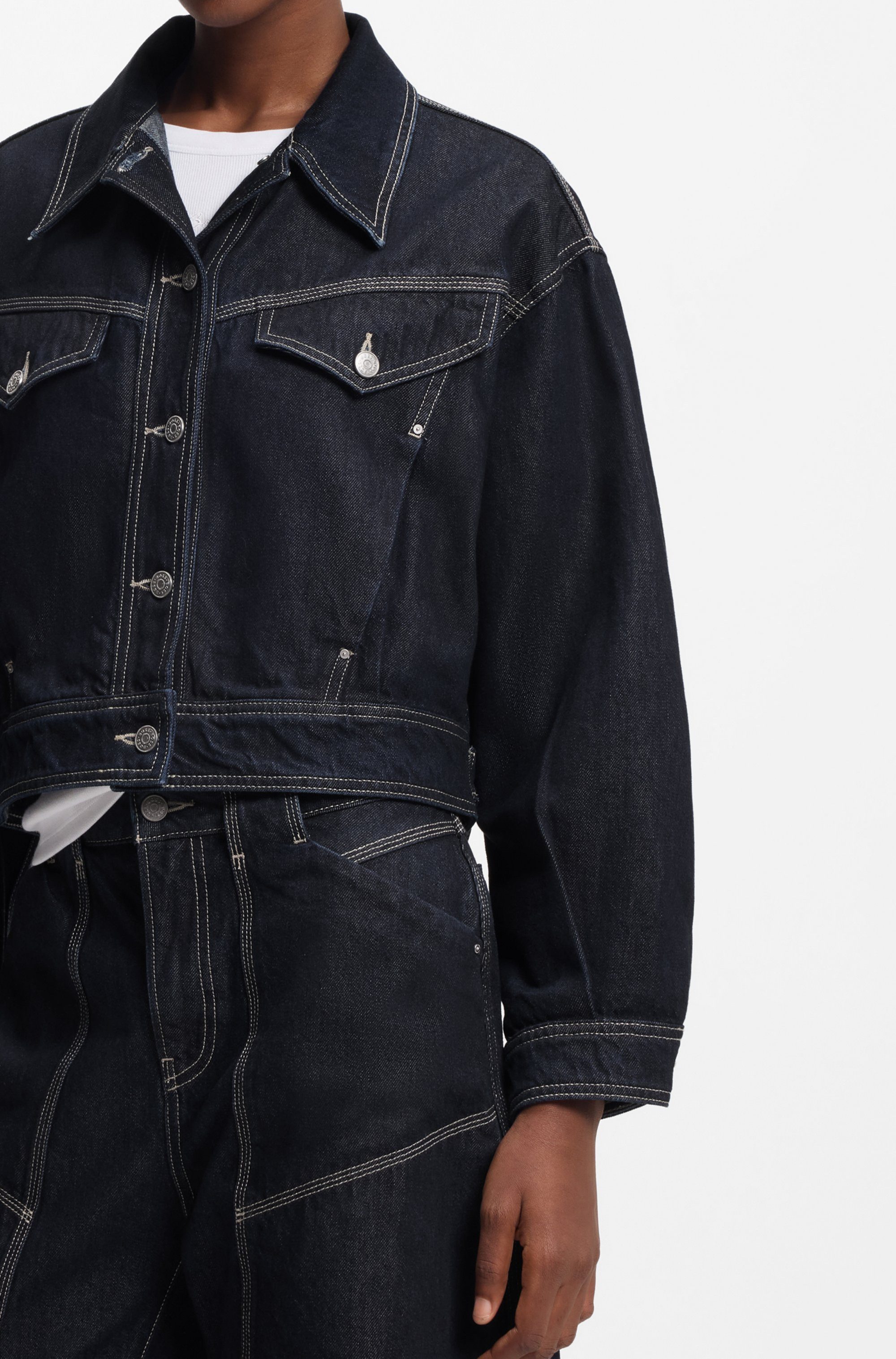 BOSS ORANGE Jeansjacke BOMBER TRUCKER 1.0 Premium Damenmode in Cropped-Läng günstig online kaufen