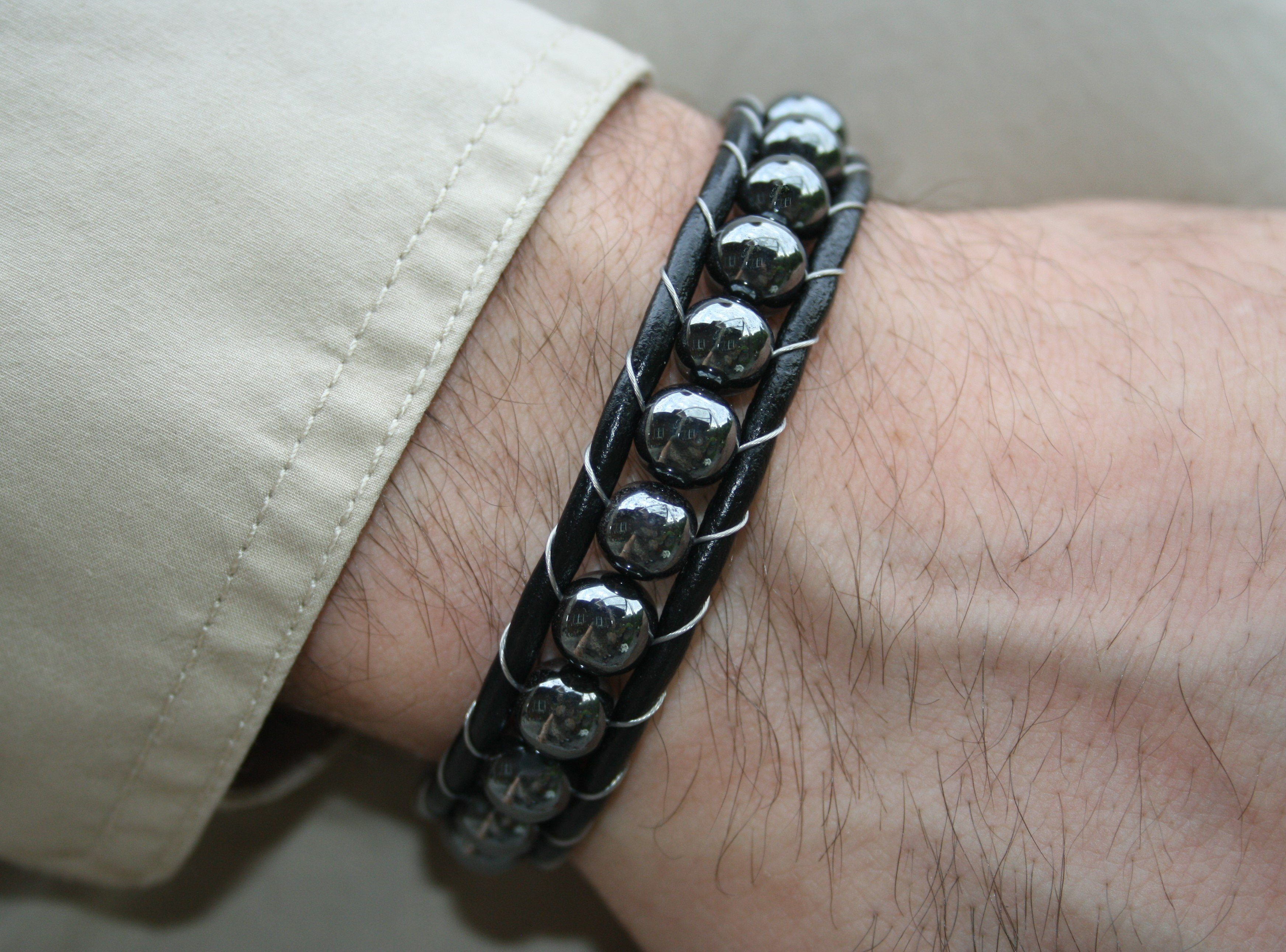 NAHLE Armband Herren Lederarmband Hämatit (inkl. Magnetverschluss ein aus verschließen für Perlen Echtleder, mit Schmuckbox), sicheres