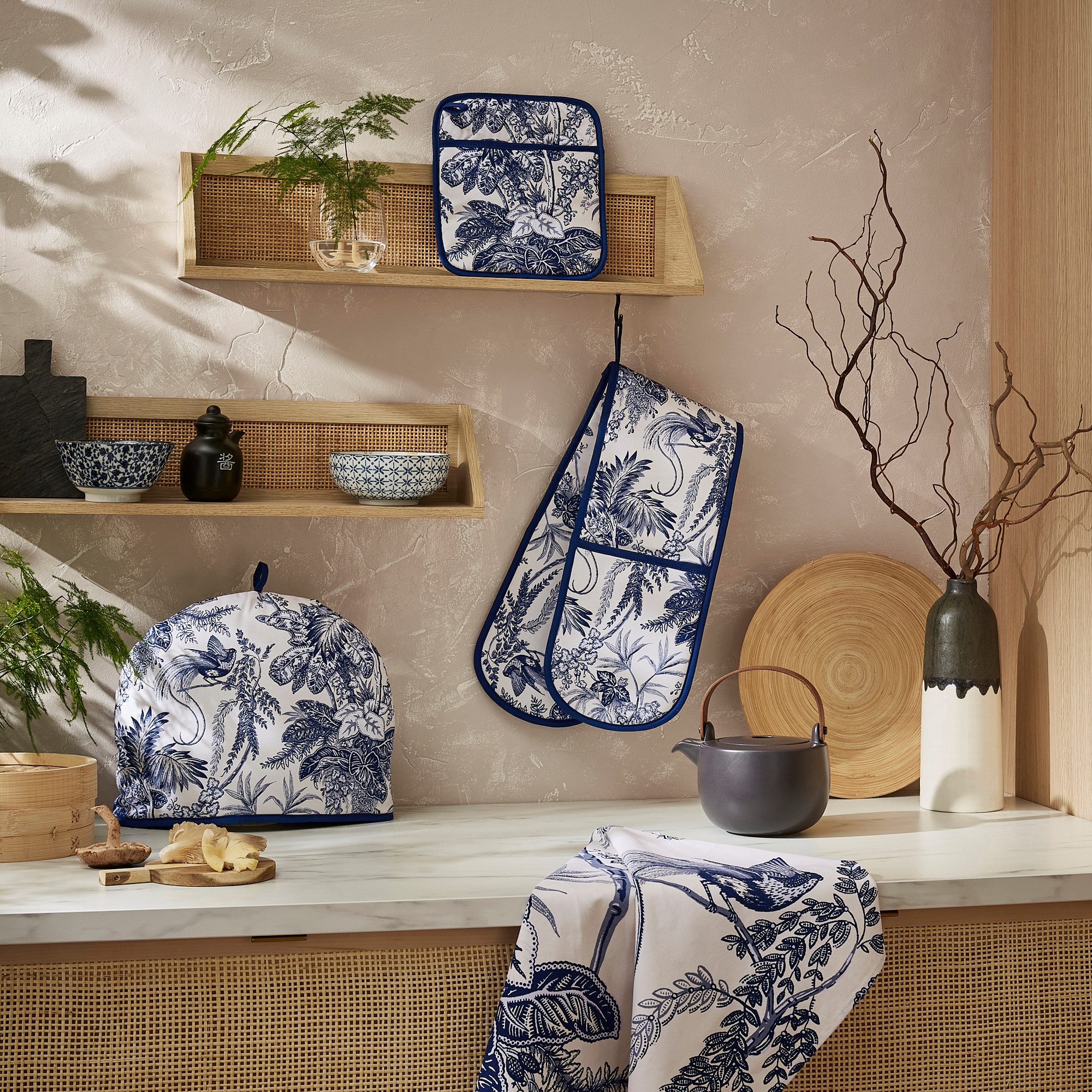 Ulster Weavers Teekanne Willow Toile, (1-St., 1-teilig), Muff Tea Cosy Teekannenhaube ca.35x27cm