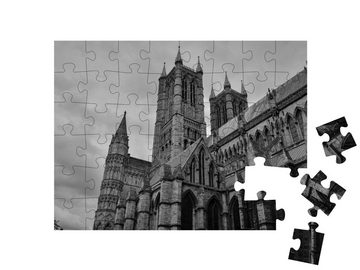 puzzleYOU Puzzle Die Kathedrale von Lincoln, schwarz-weiß, 48 Puzzleteile, puzzleYOU-Kollektionen Lincoln Kathedrale