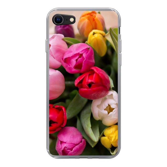 MuchoWow Handyhülle Wald mit Tulpen in einer Vase Handyhülle Apple iPhone 7 Smartphone-Bumper Print Handy Schutzhülle